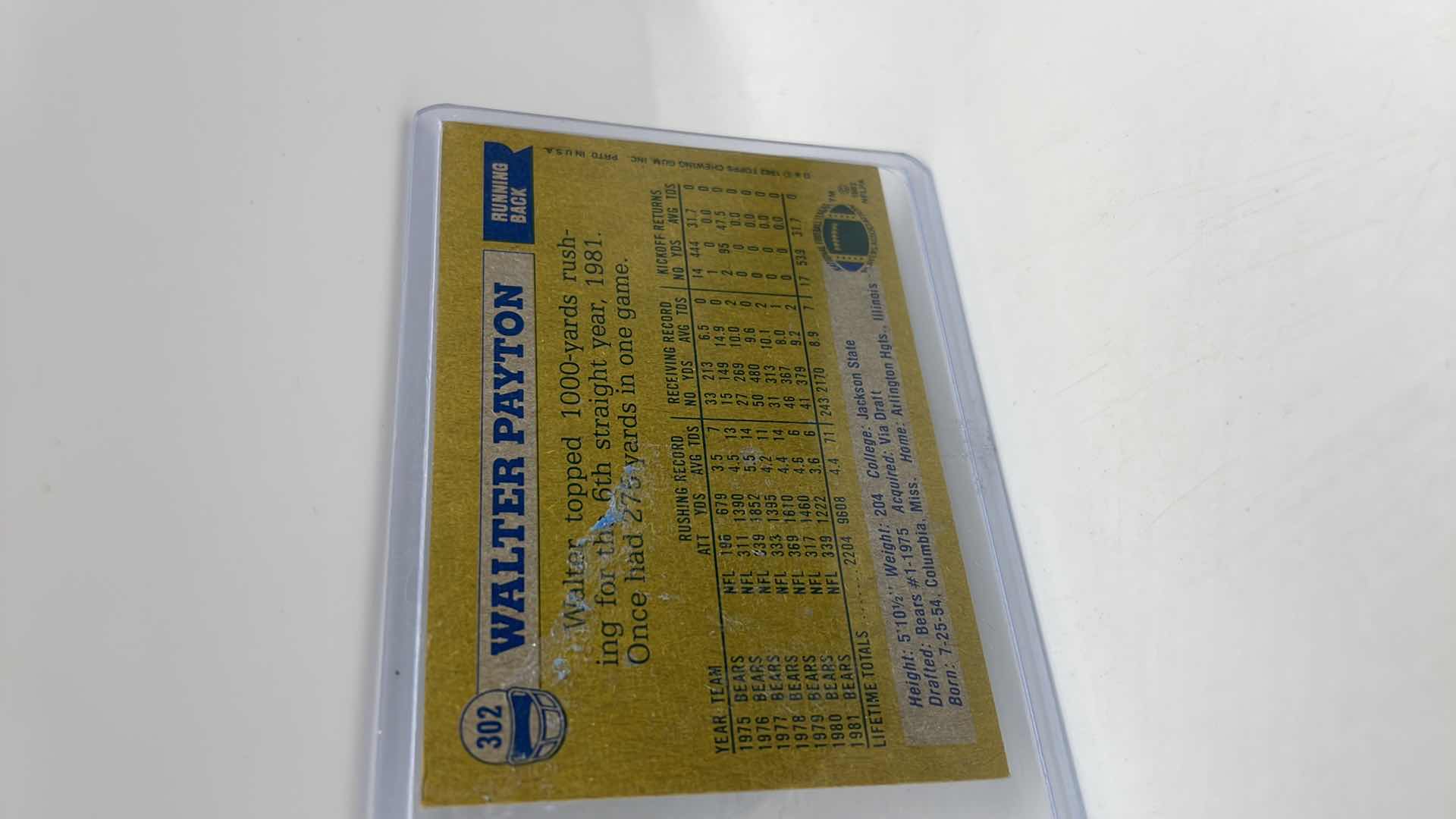 Photo 1 of 1982 WALTER PAYTON TOPPS CARD 302