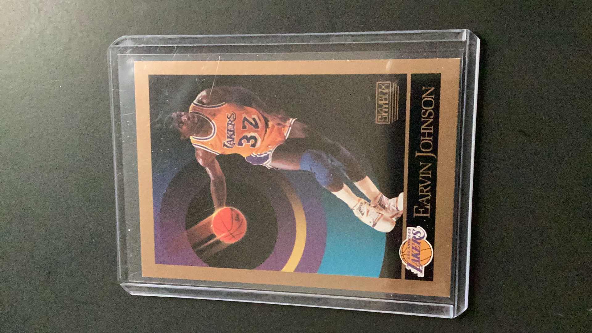 Photo 1 of 1990 SKYBOX EARVIN JOHNSON #138