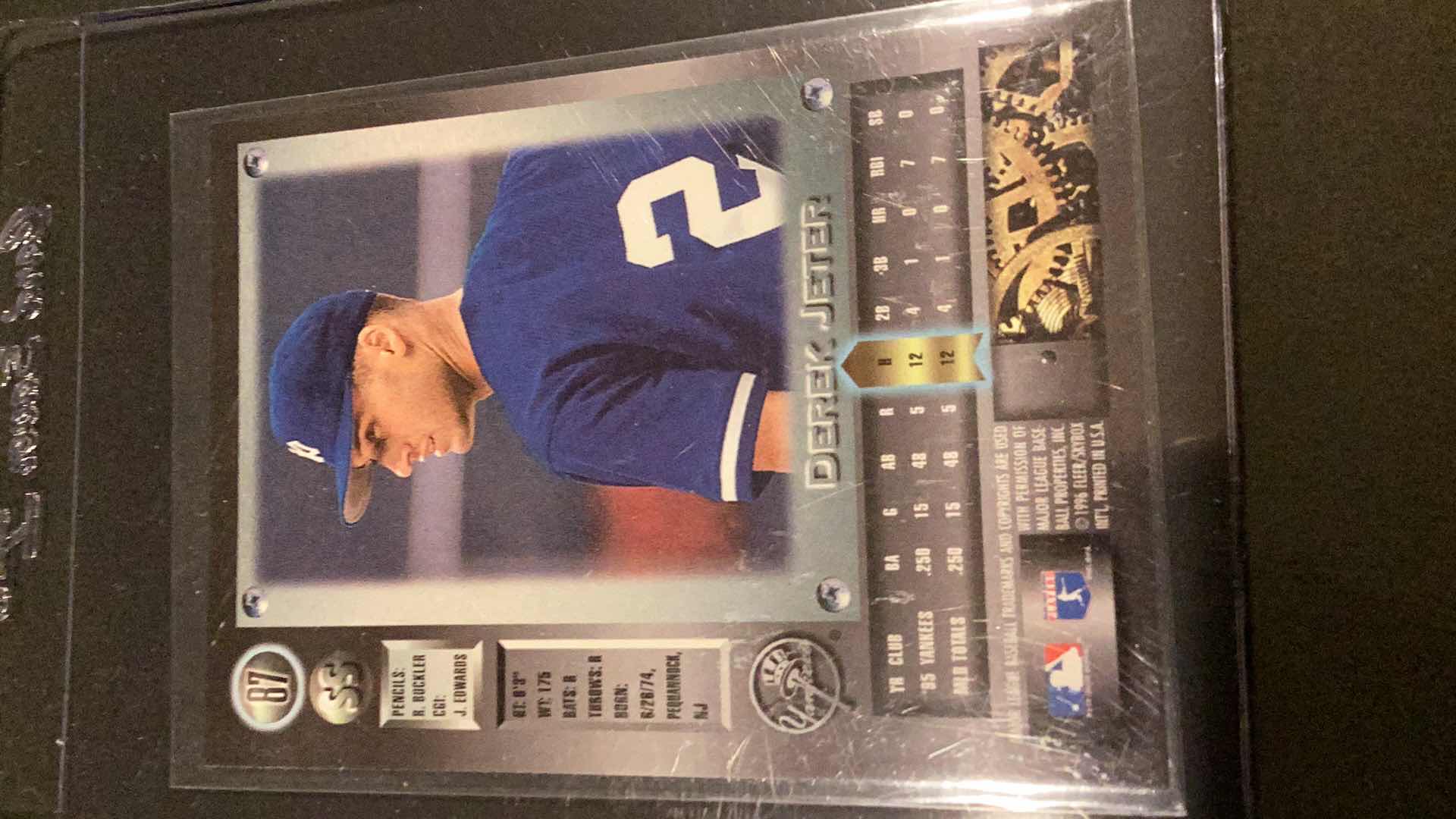 Photo 1 of 1996 METAL UNIVERSE DEREK JETER ROOKIE CARD # 87