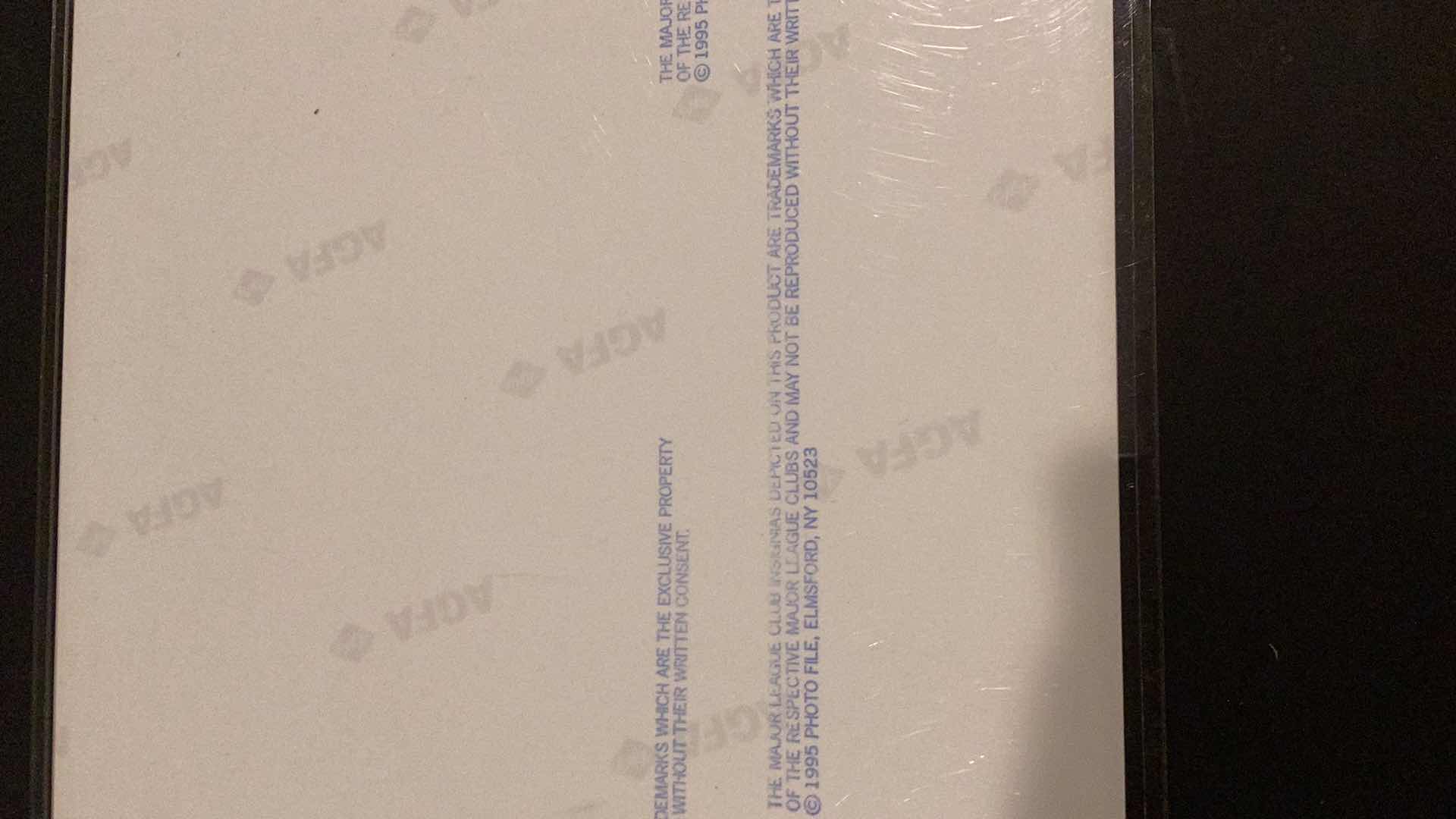 Photo 4 of 1995 GREG MADDUX AUTOGRAPHED 8 X 10