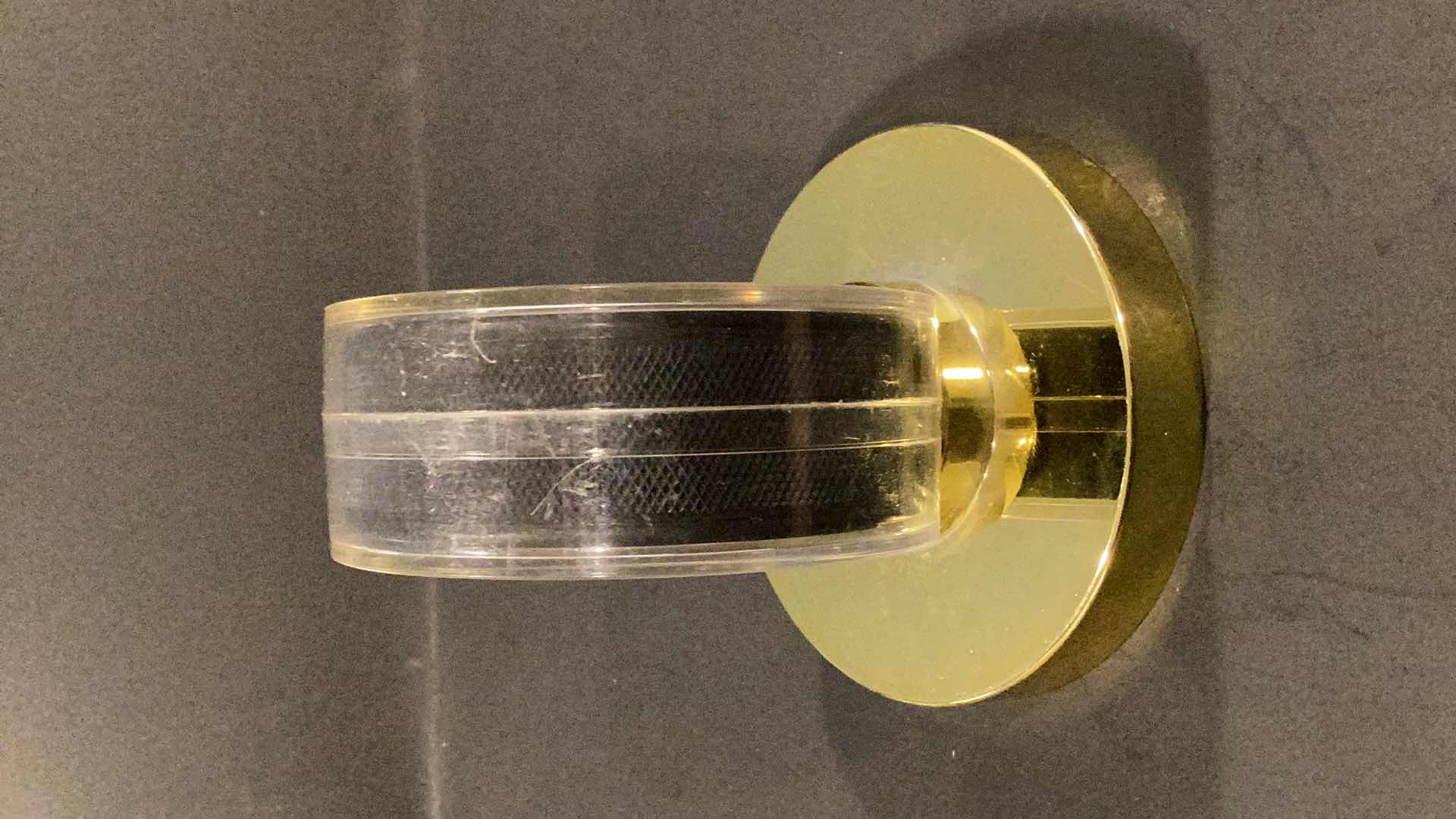 Photo 1 of 1996 AUTOGRAPHED PUCK LOS ANGELES KINGS YANIC PERREAULT #41