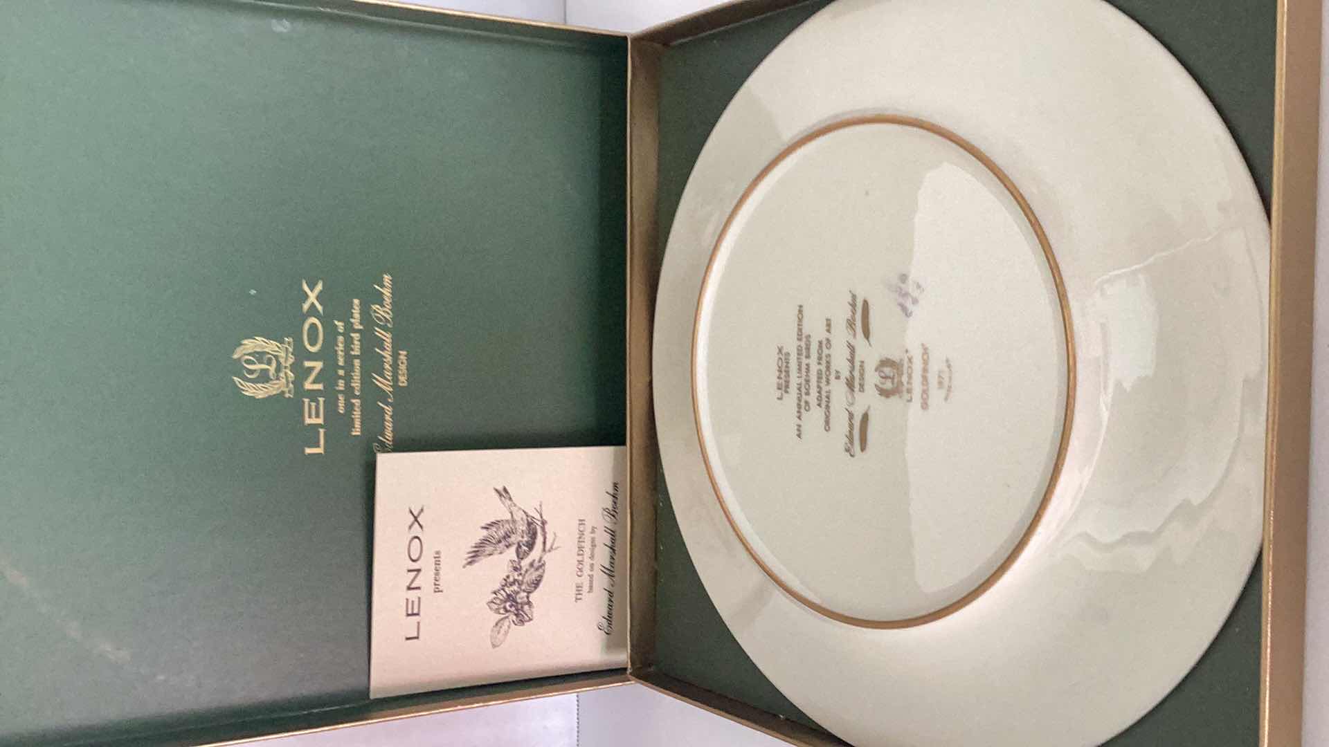 Photo 1 of LENOX “THE GOLDFINCH” 1971 COLLECTIBLE PLATE