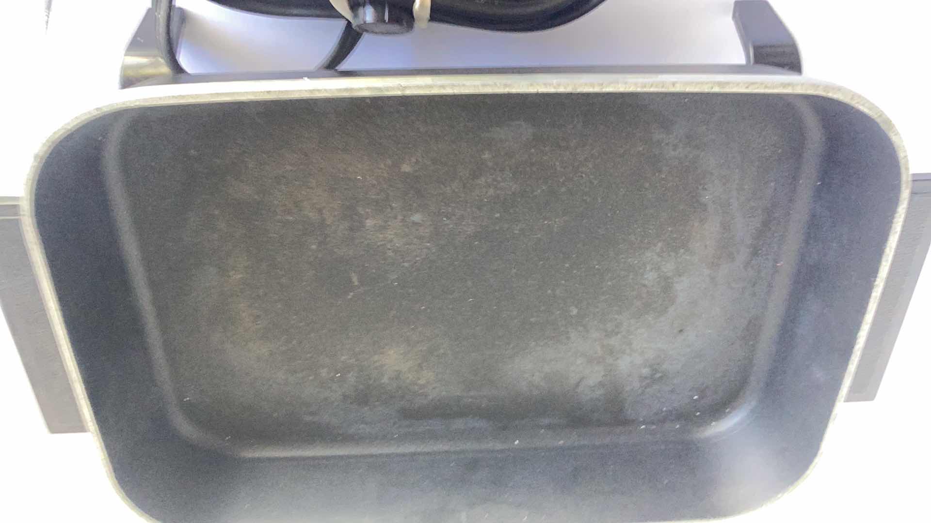 Photo 1 of PRESTO WEE FRY SKILLET 7” X 10”