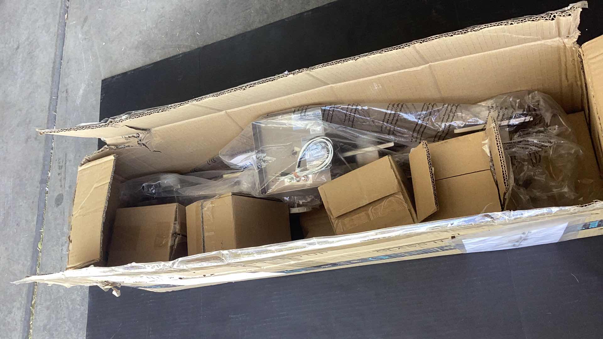 Photo 1 of 4 LIGHT KITCHEN VANITY SET