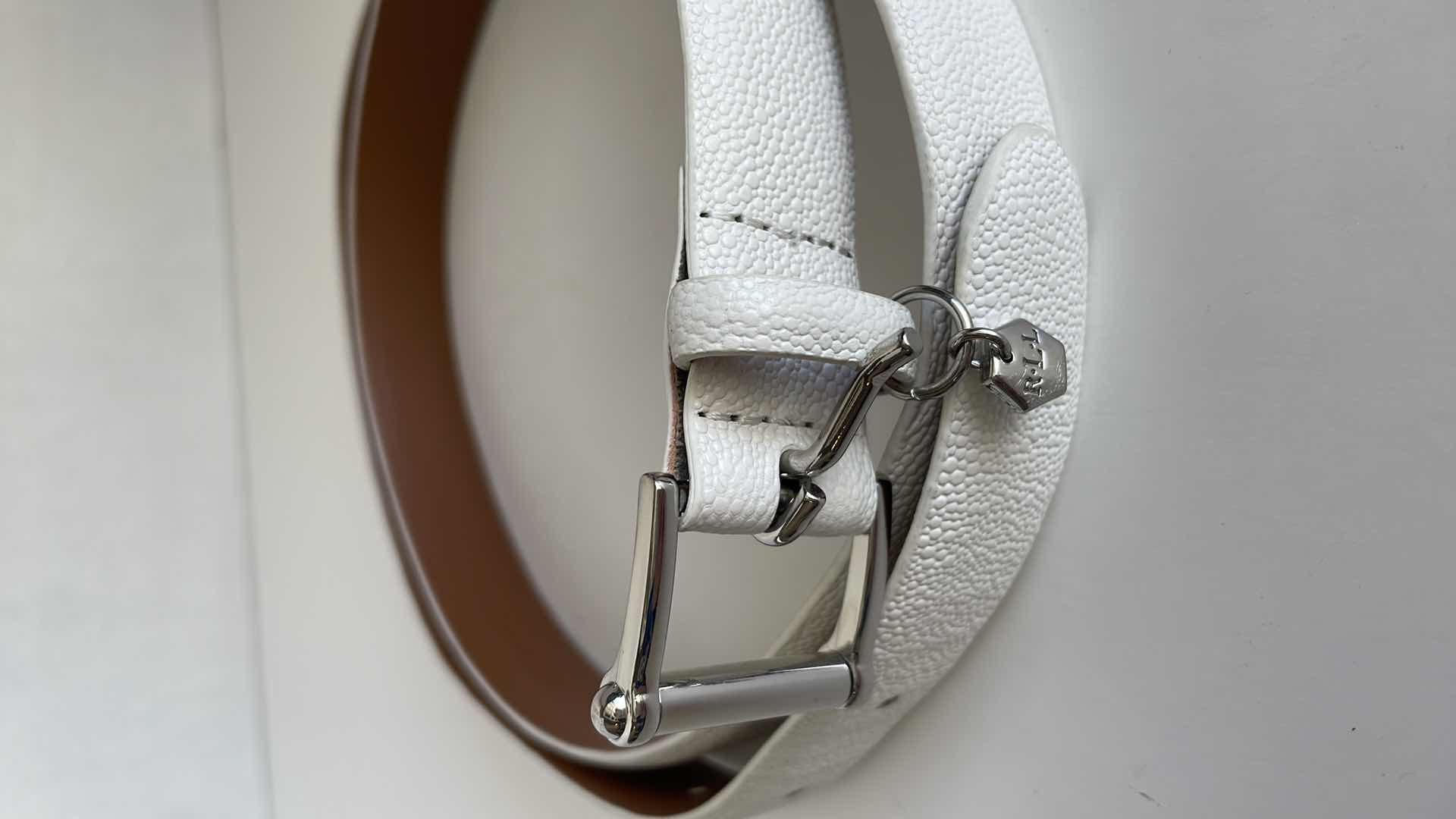 Photo 1 of WHITE RALPH LAUREN WOMEN BELT SIZE XL