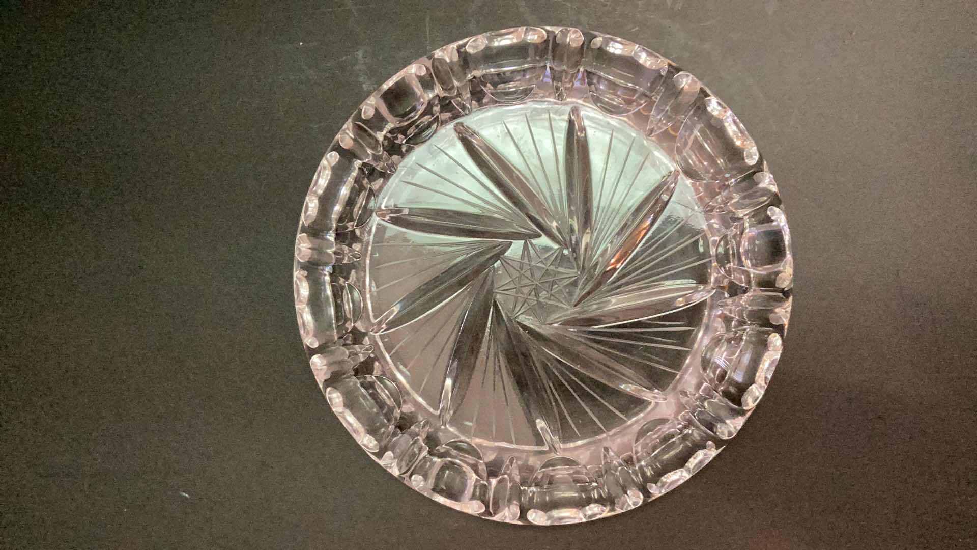 Photo 1 of CRYSTAL ASH TRAY 