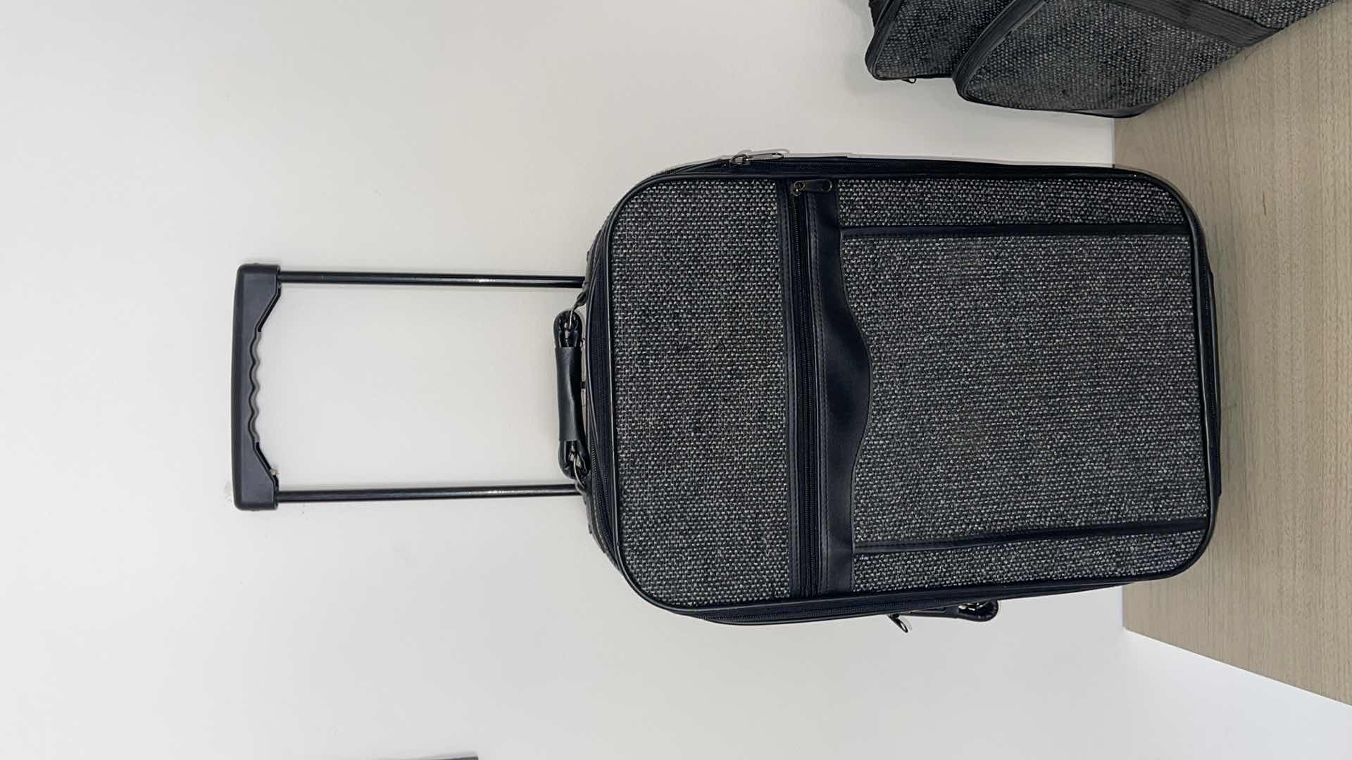 Photo 1 of 2 PC LUGGAGE SET