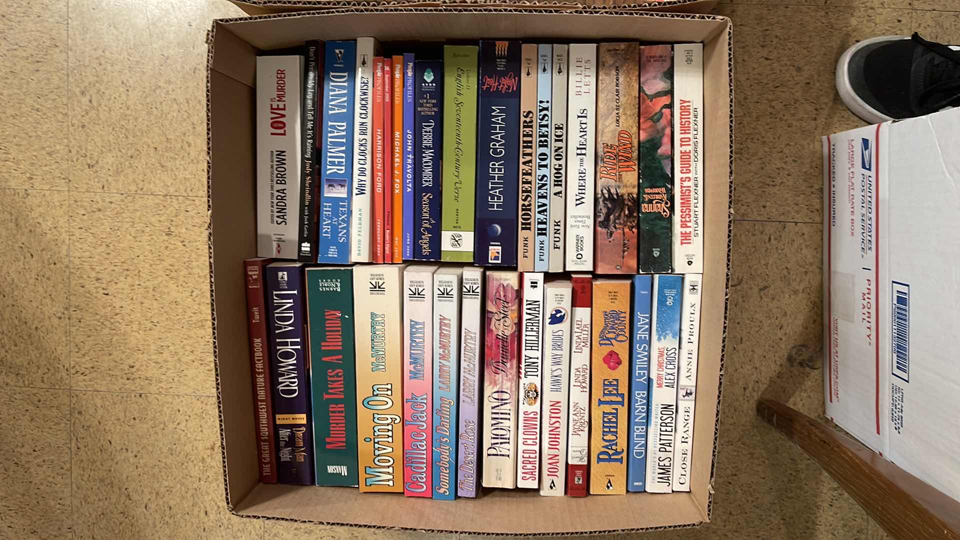 Photo 1 of PAPERBACK BOOKS - LARGE ASSORTMENT
