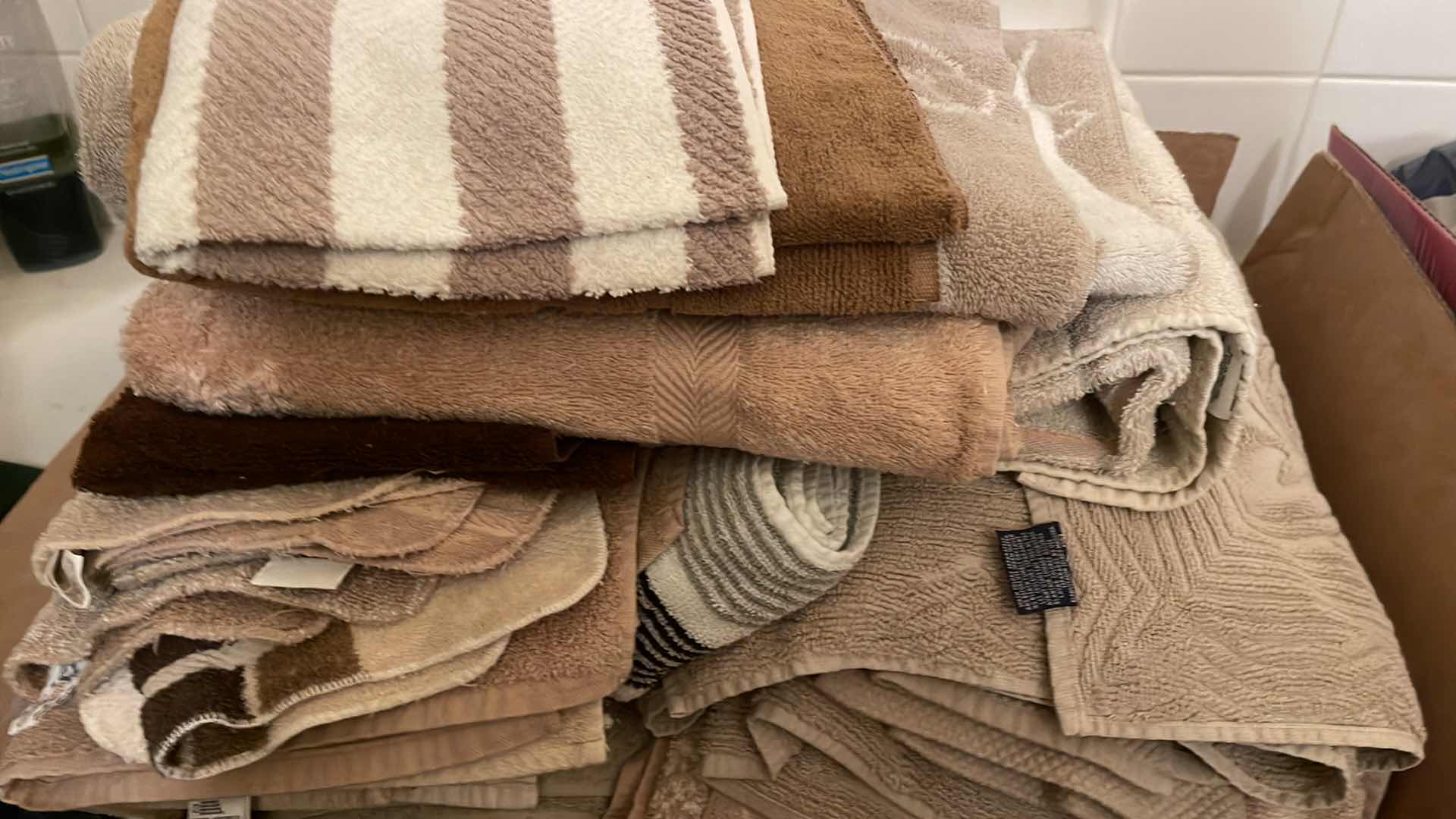 Photo 1 of LARGE COLLECTION OF BROWN TONE TOWELS