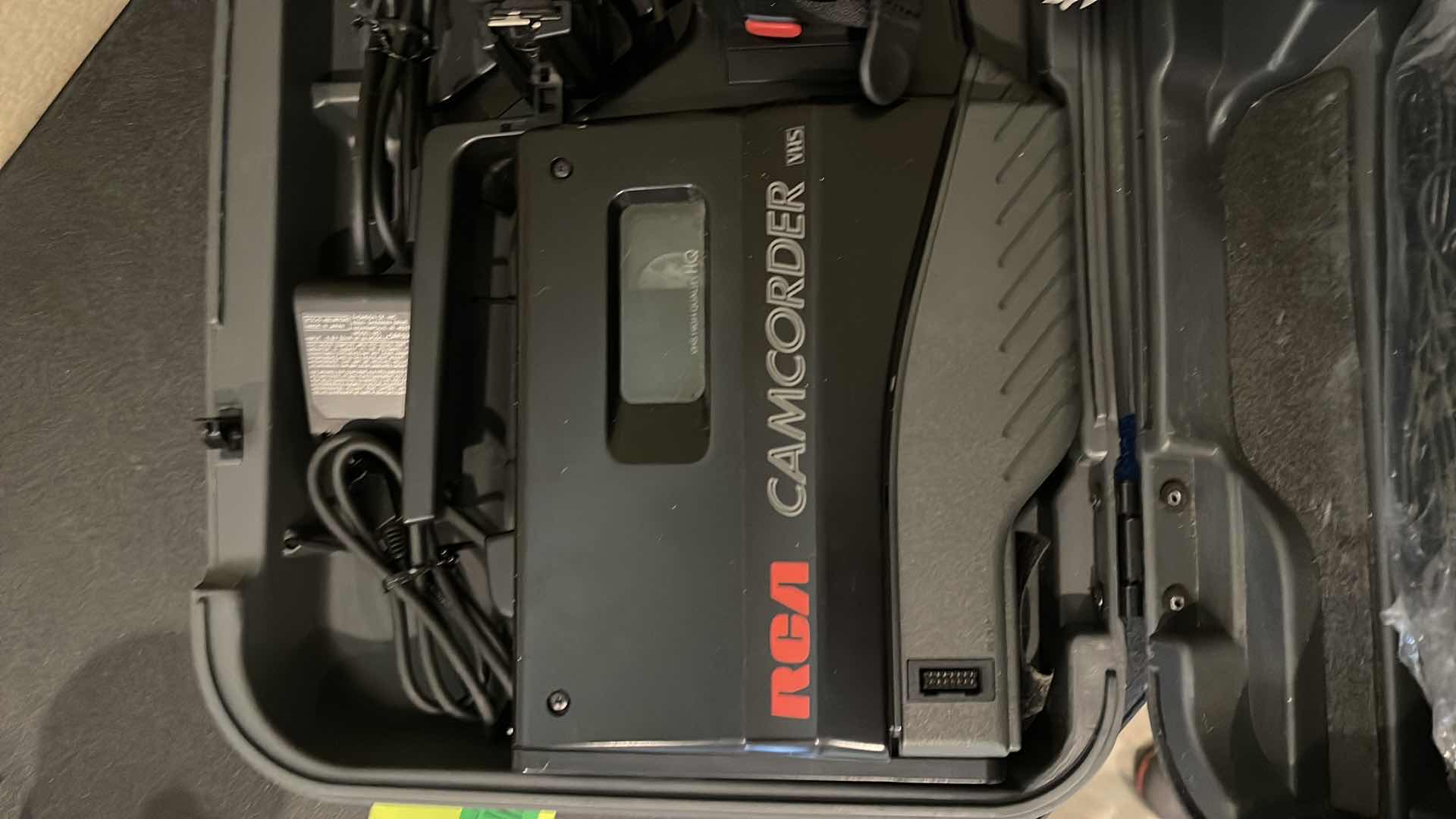 Photo 1 of RCA CAMCORDER - VHS HIGH QUALITY HQ