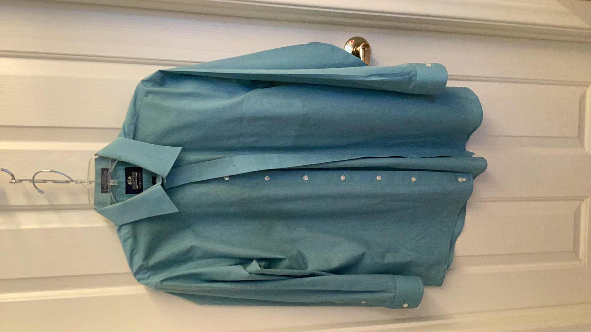 Photo 1 of VAN HEUSEN , DAMANTE  , STAFFORD  MENS DRESS SHIRTS SIZE  16 / 17