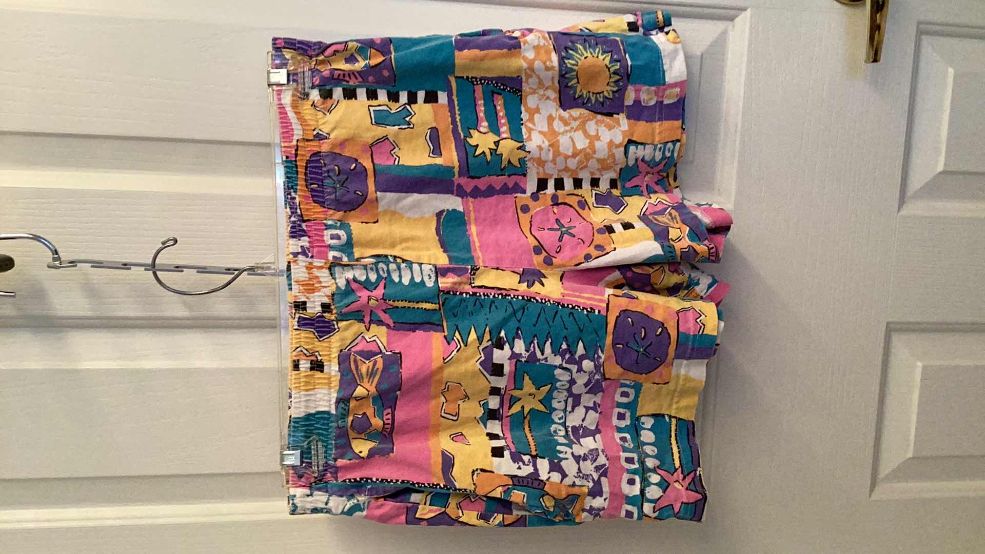 Photo 1 of WOMENS SHORTS SIZE S/ M/L