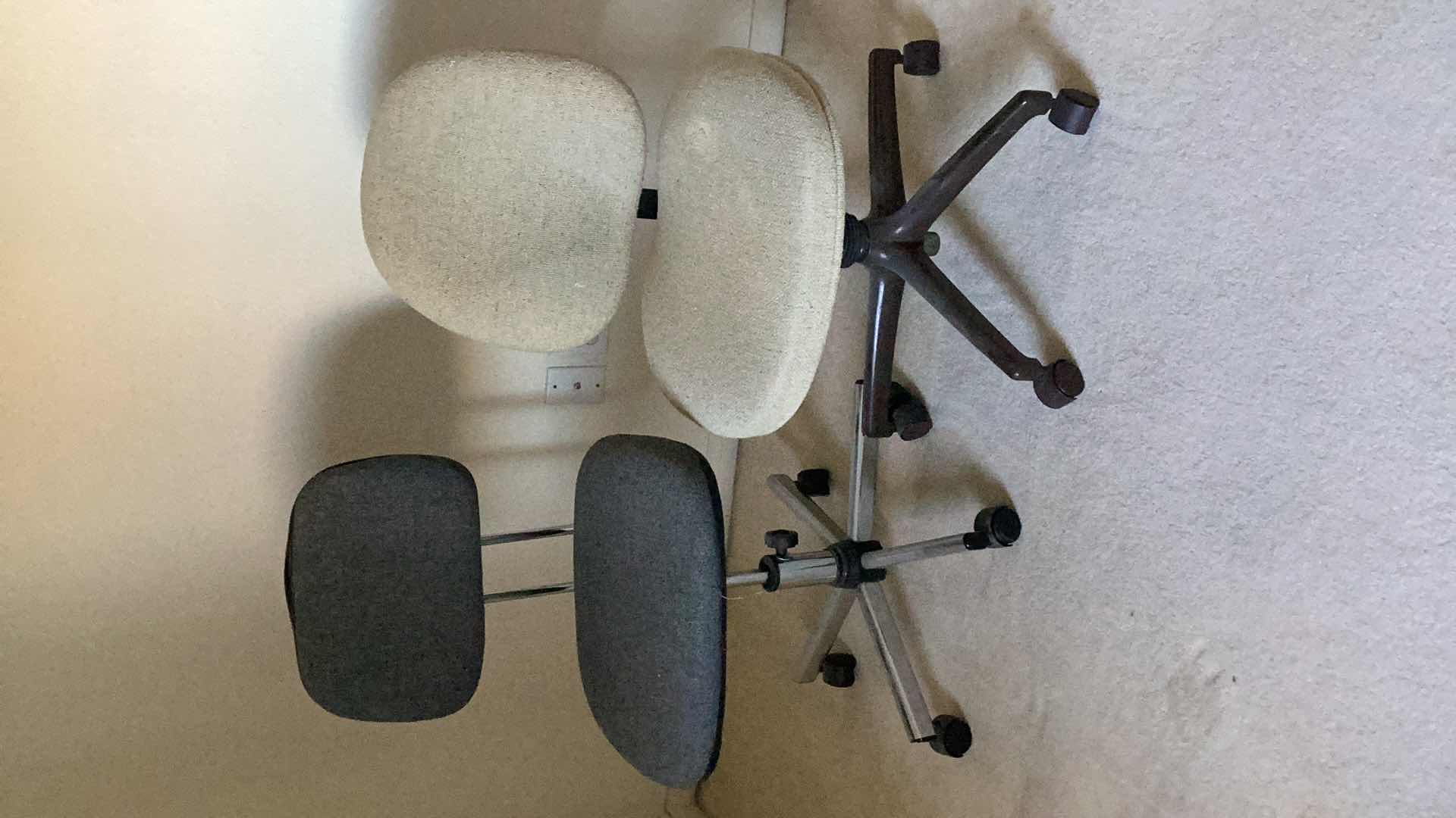 Photo 1 of 2 ROLLING OFFICE CHAIRS