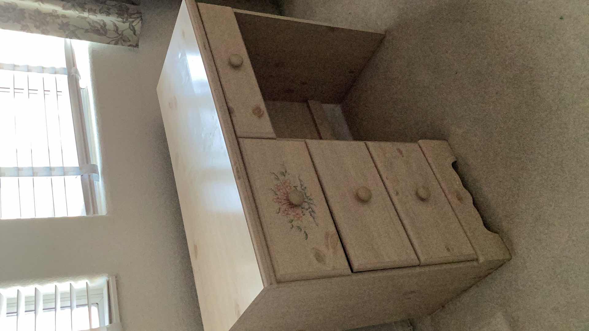 Photo 1 of LIGHT COLOR CHILDRENS DESK 35.5x15.5x29