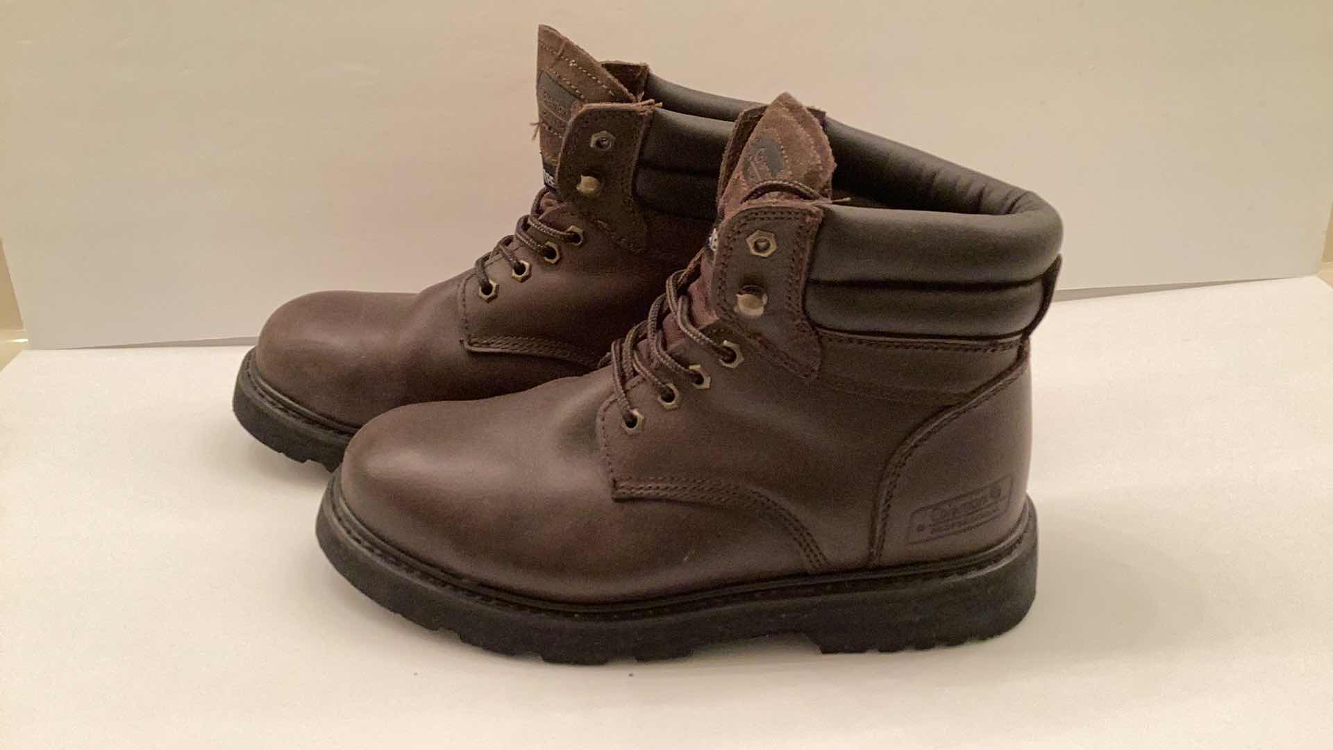 Photo 1 of MENS COLEMAN STEEL TOE BOOTS SIZE 9