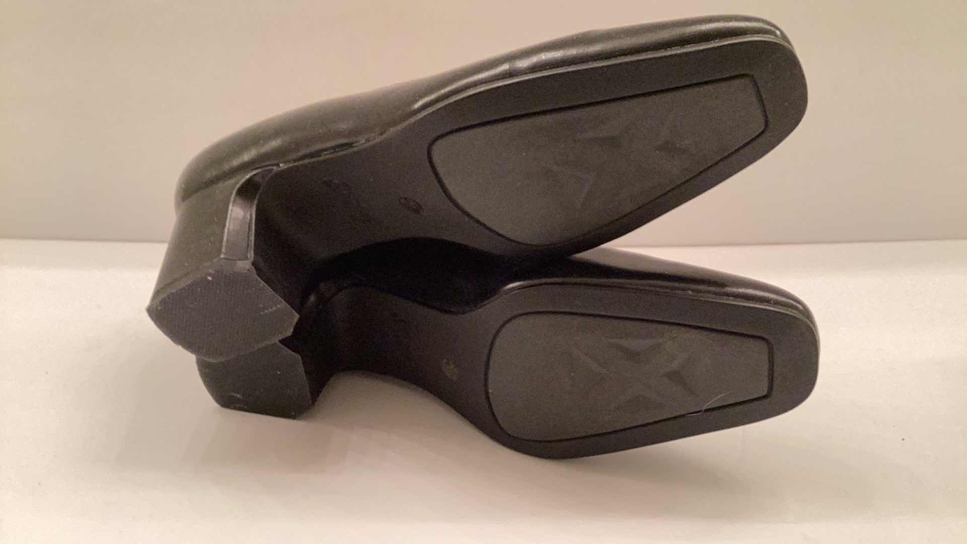 Photo 1 of NIB 9.2.5 PAULA II BLACK PUMPS SIZE 6.5