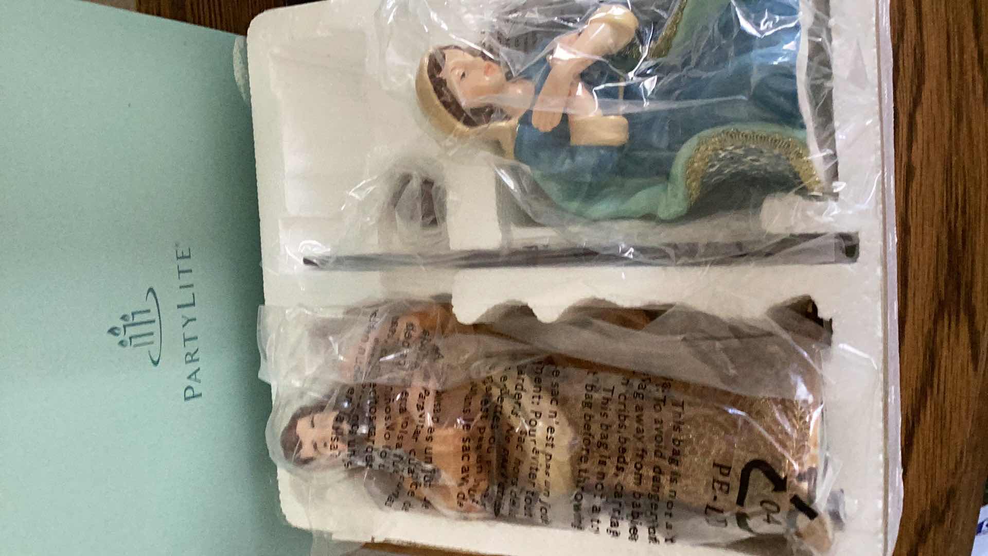 Photo 1 of PARTY LITES NATIVITY SCENE NIB