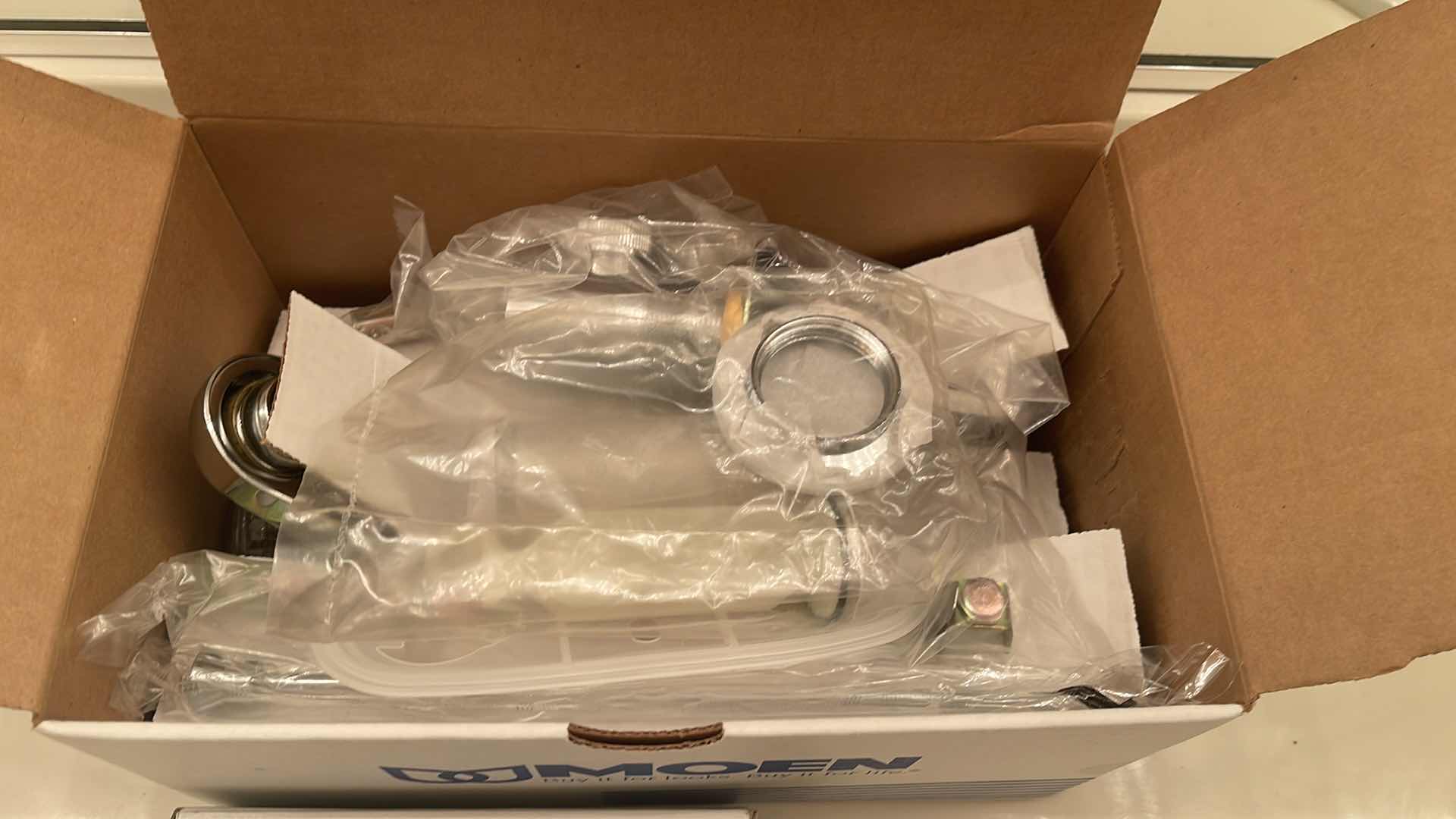 Photo 1 of NIB MOEN SINGLE HANDLE LAVATORY FAUCET