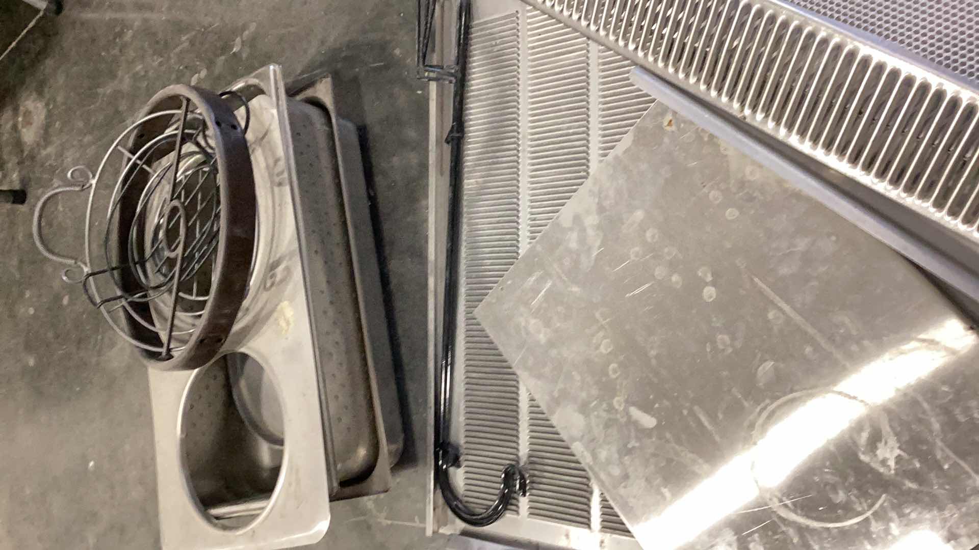 Photo 4 of SERVING GRATES AND TRAYS