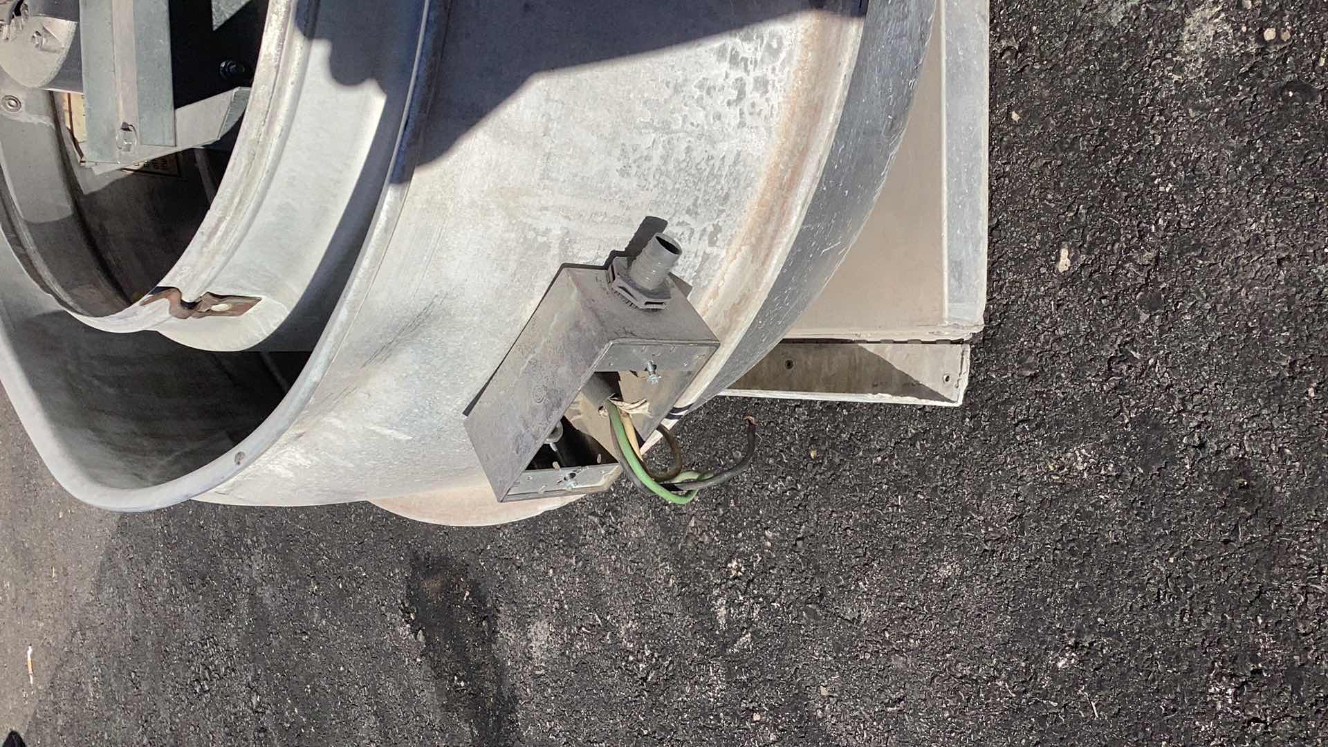 Photo 1 of ROOFTOP AIR CONDITIONER PART