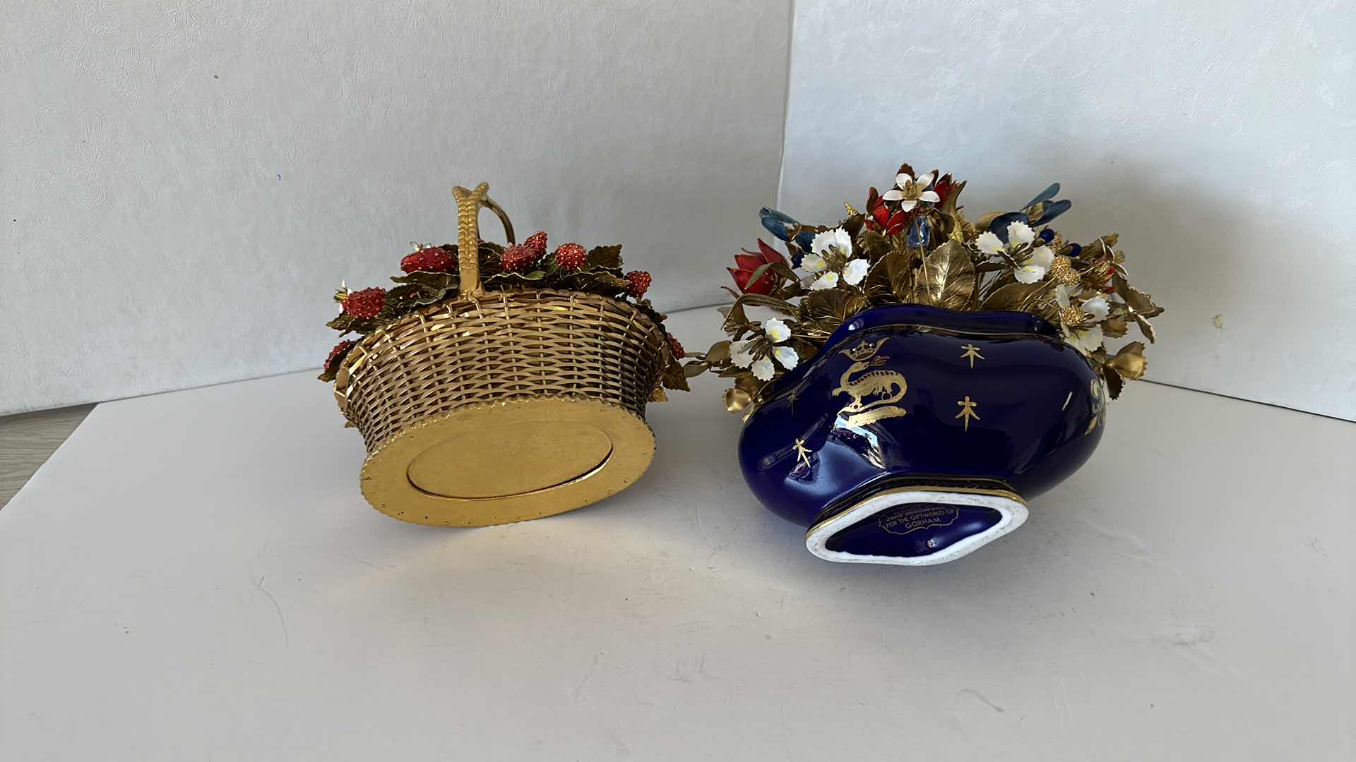 Photo 4 of 2- COLLECTIBLE METAL & PORCELAIN FLORAL ARRANGEMENTS