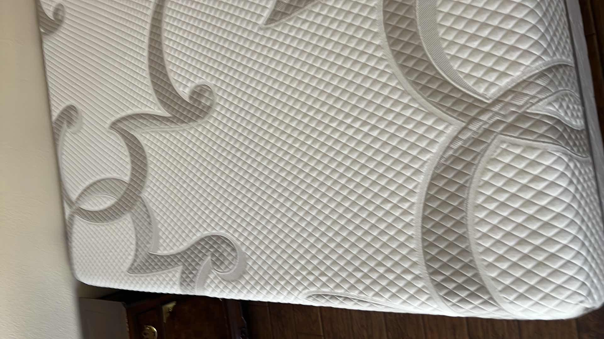 Photo 1 of QUEEN BEAUTYREST MEMORY FOAM PLUS MATTRESS SET W FRAME (EXCELLENT CONDITION)