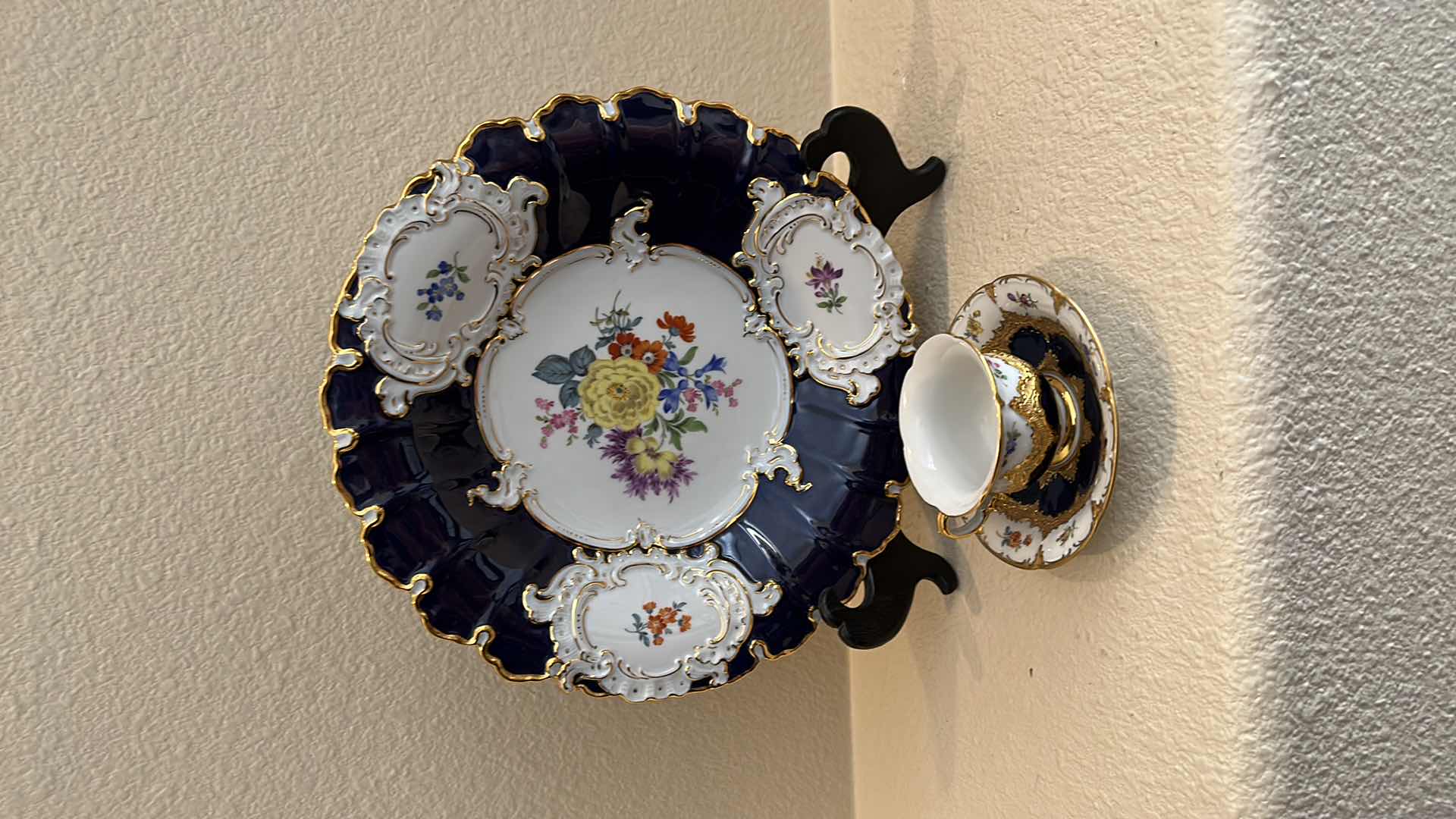 Photo 1 of COLLECTOR PLATE W HOLDER & TEACUP SET