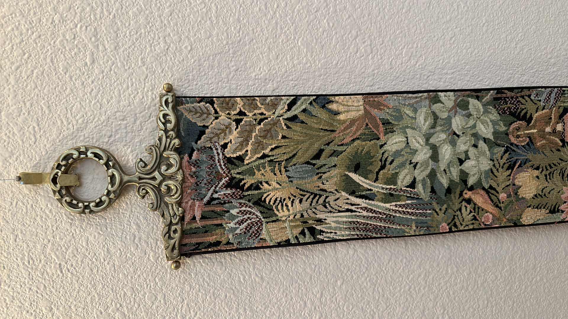 Photo 2 of WALL HANGING TAPESTRY