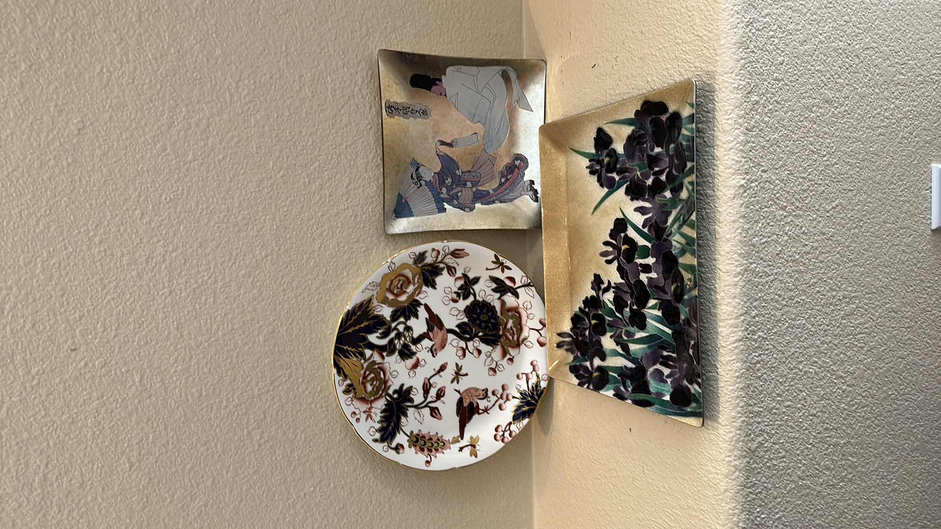 Photo 1 of 8-COLLLECTOR DISPLAY PLATES