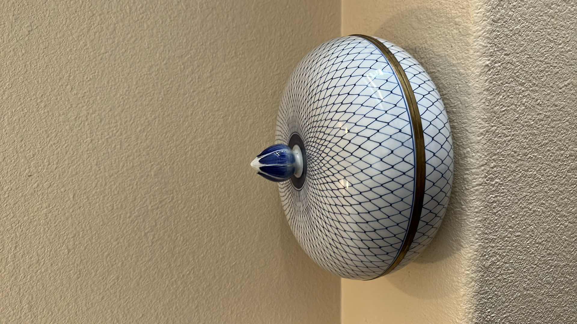 Photo 3 of DECORATIVE PLATE AND BOWL