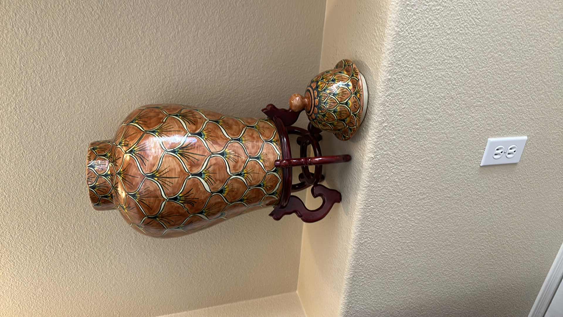 Photo 1 of ORIENTAL PORCELAIN TEMPLE JAR ON WOOD STAND