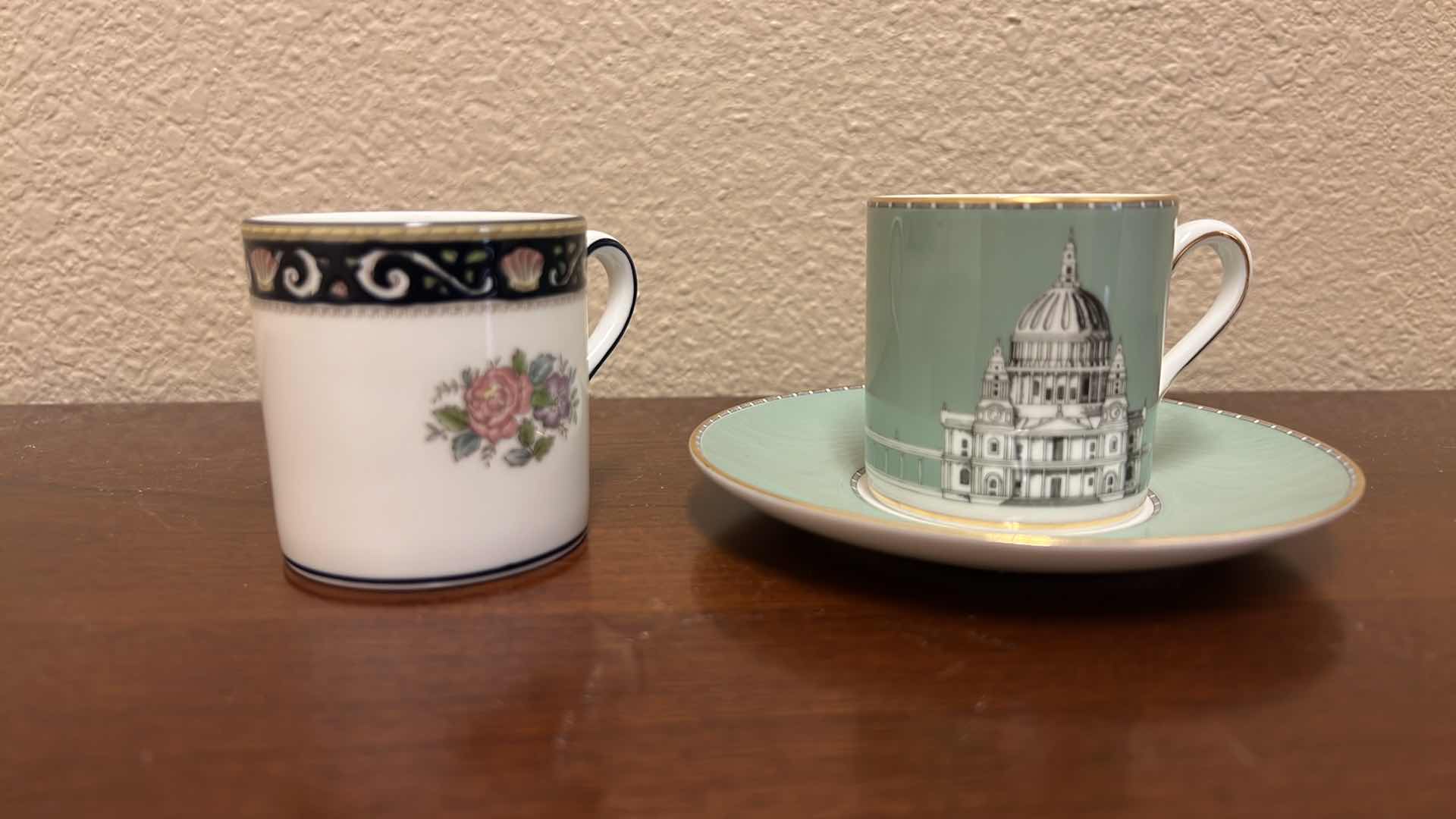 Photo 1 of MINIATURE WEDGEWOOD CHINA TEACUP SET & TEACUP