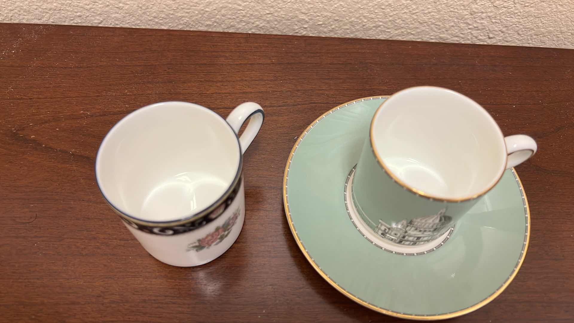 Photo 1 of MINIATURE WEDGEWOOD CHINA TEACUP SET & TEACUP
