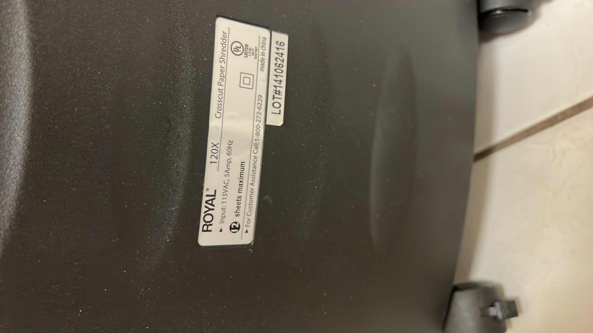 Photo 5 of ROYAL CROSSCUT PAPER-SHREDDER