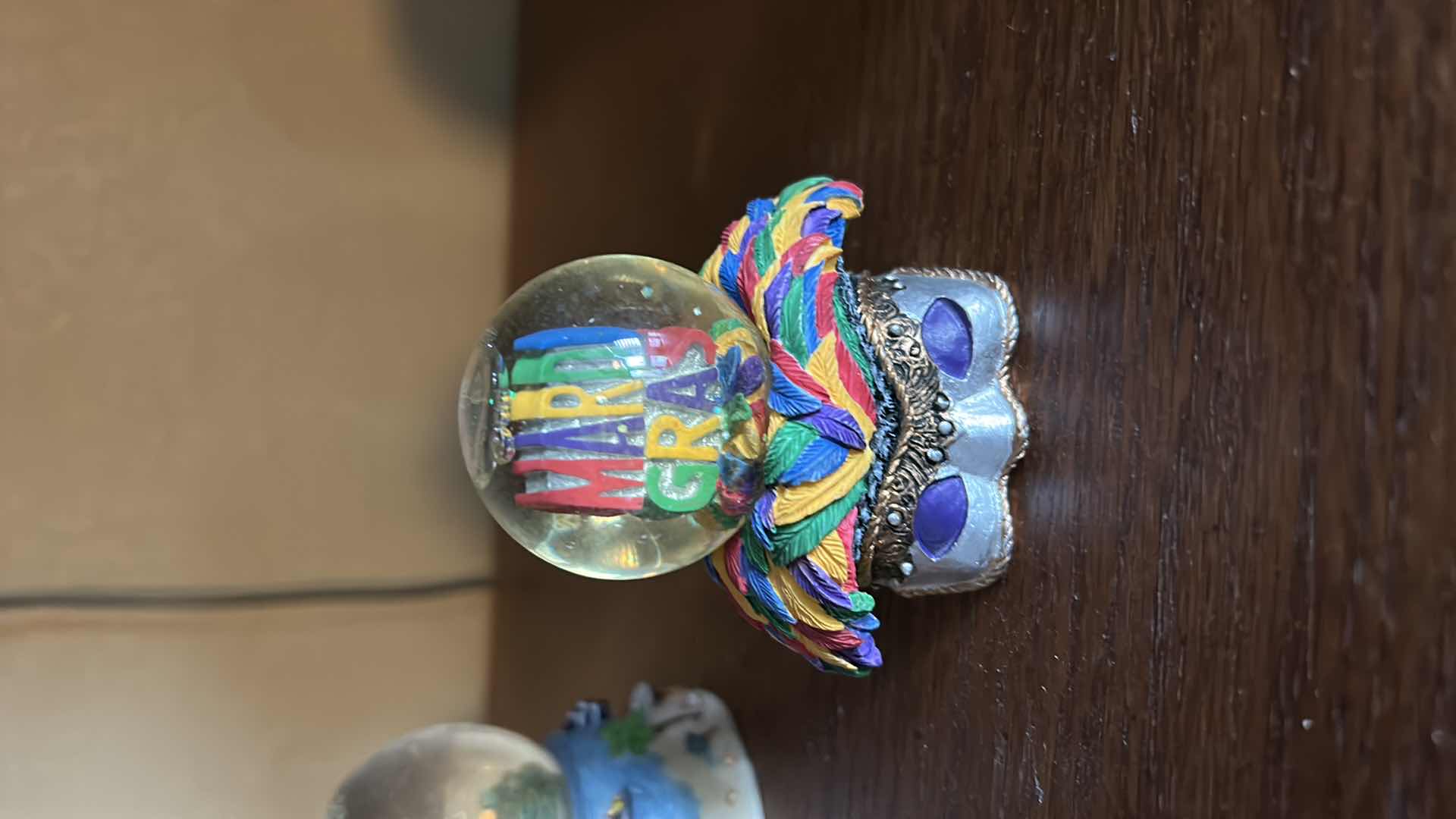 Photo 6 of 5 SNOW GLOBES - SOME MUSICAL