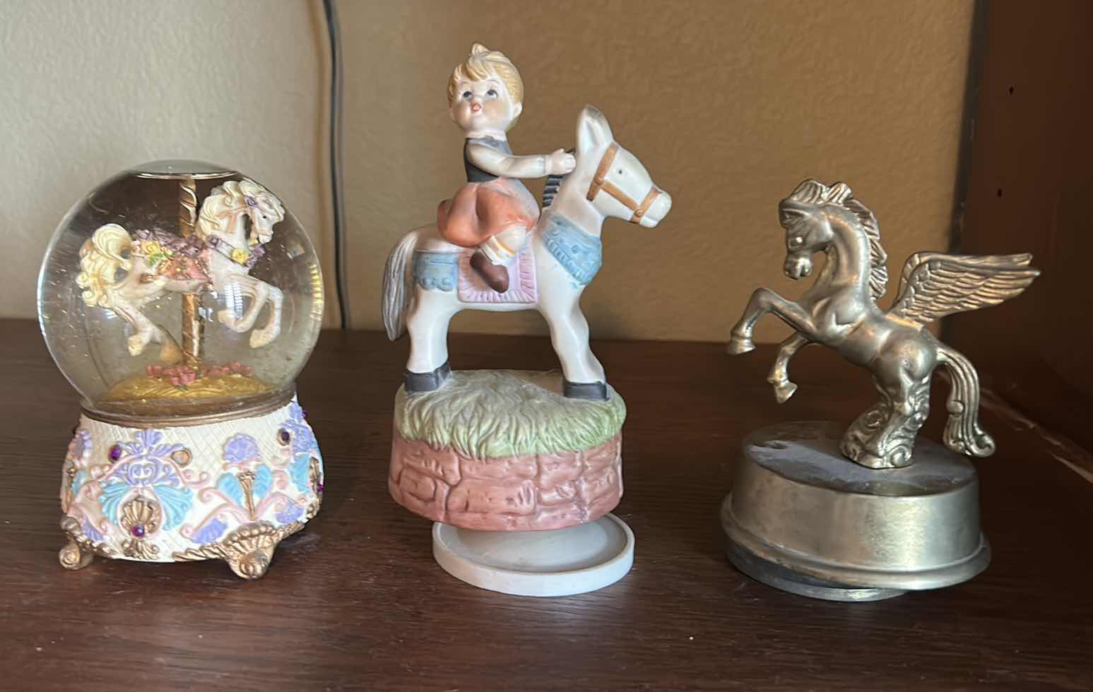 Photo 1 of 3 MUSIC BOXES AND SNOW GLOBES