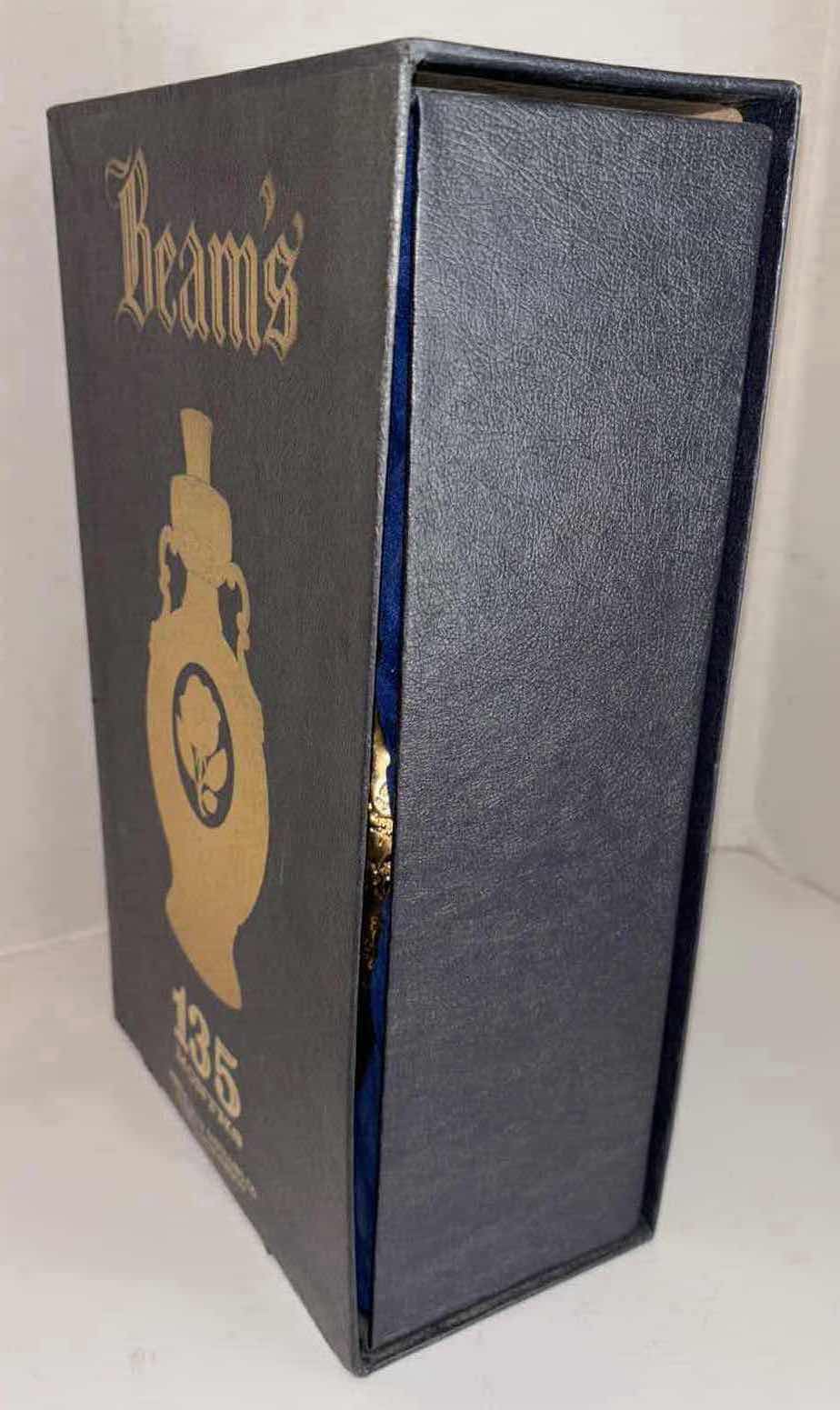 Photo 7 of VINTAGE JIM BEAM 1978 THE YELLOW ROSE OF TEXAS DECANTER & ORIGINAL BOX, AGED 135 MONTHS (EMPTY)