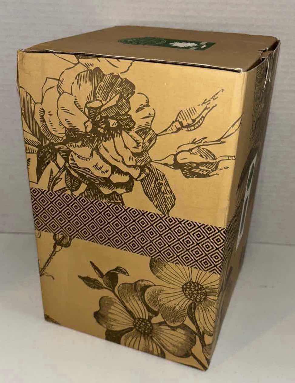 Photo 1 of NEW SCENTSY “AVID” BLACK WIRE WRAPPED DIFFUSER SHADE (SHADE ONLY)