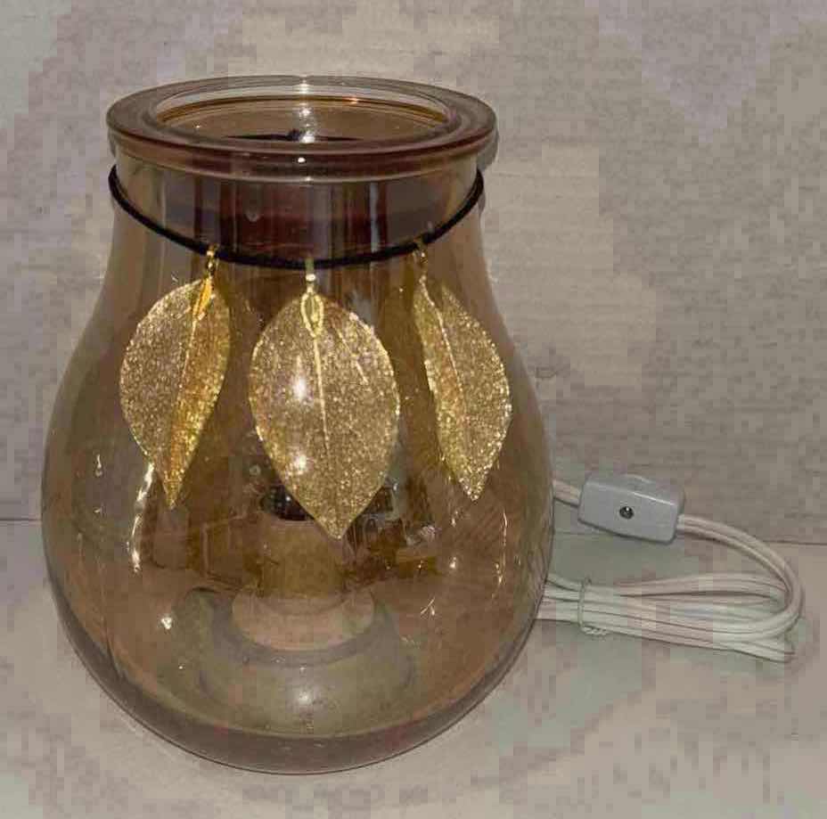 Photo 1 of SCENTSY “AMBER GLOW” WAX WARMER BASE, WARMER DISH & 40 WATT BULB