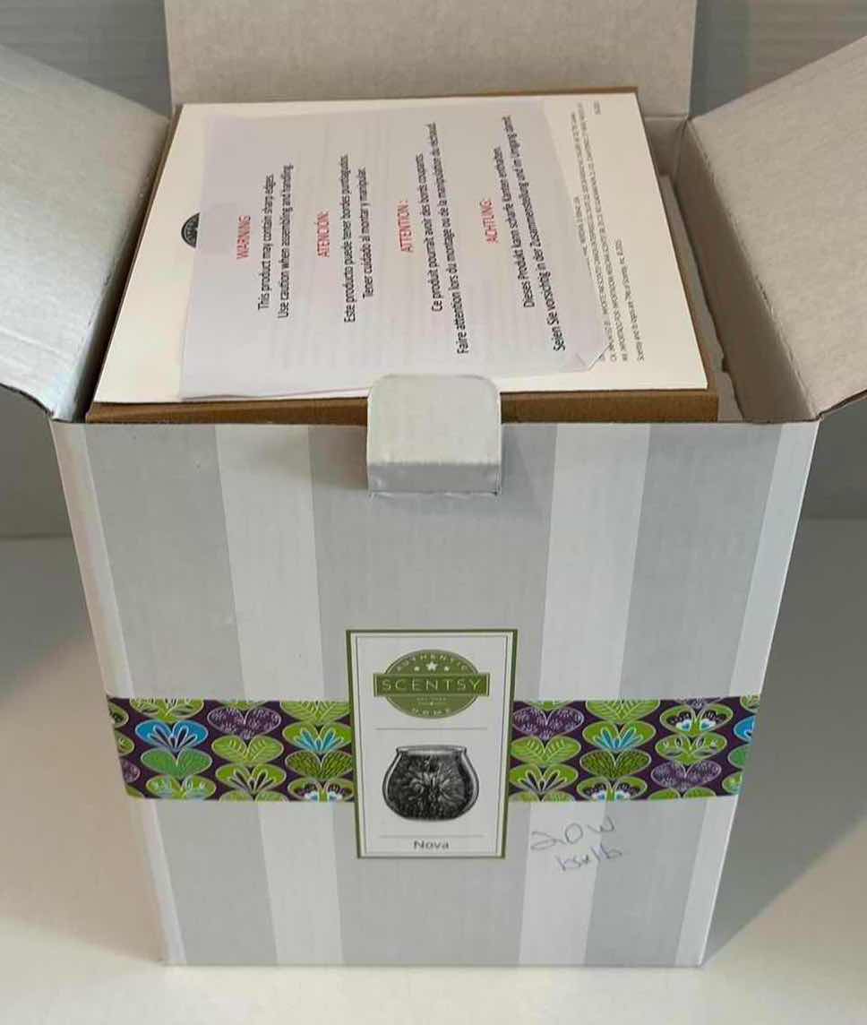 Photo 1 of NEW SCENTSY “NOVA” WAX WARMER BASE, WARMER DISH & 20 WATT BULB