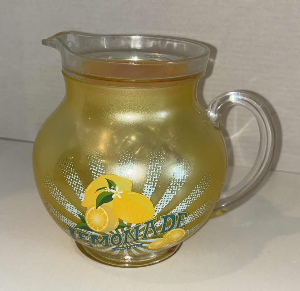 Photo 1 of SCENTSY “LEMONADE PITCHER” WAX WARMER BASE, WARMER DISH & 25 WATT BULB