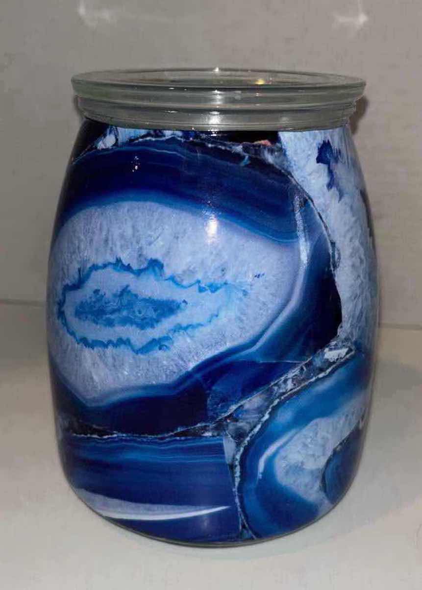 Photo 1 of SCENTSY “BLUE AGATE” WAX WARMER BASE & WARMER DISH