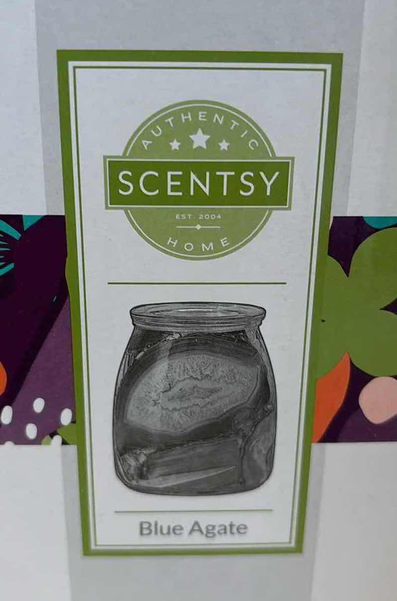 Photo 1 of SCENTSY “BLUE AGATE” WAX WARMER BASE & WARMER DISH