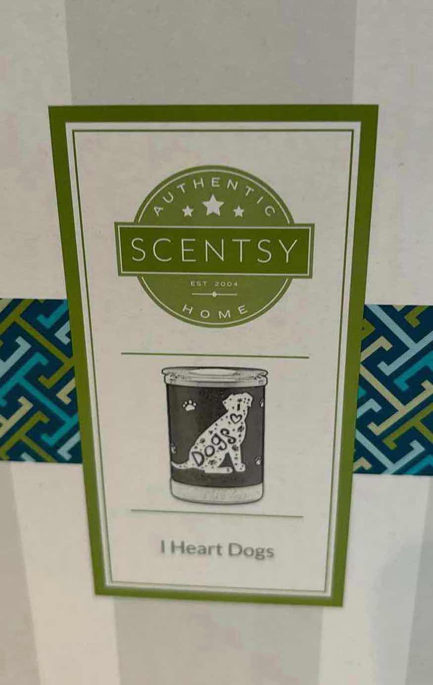 Photo 1 of SCENTSY “I HEART DOGS” WAX WARMER SHADE, TRIVET, WARMER DISH & 25 WATT BULB