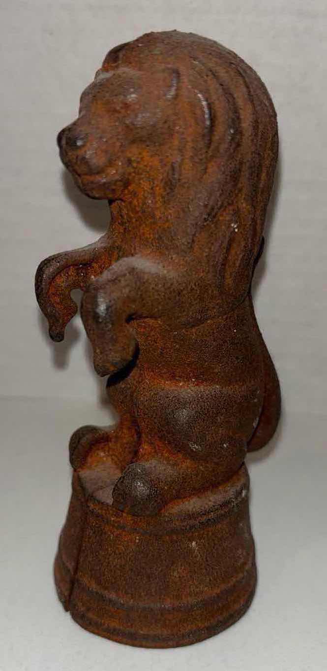 Photo 1 of ANTIQUE CAST IRON 5.25” CIRCUS LION COIN BANK
