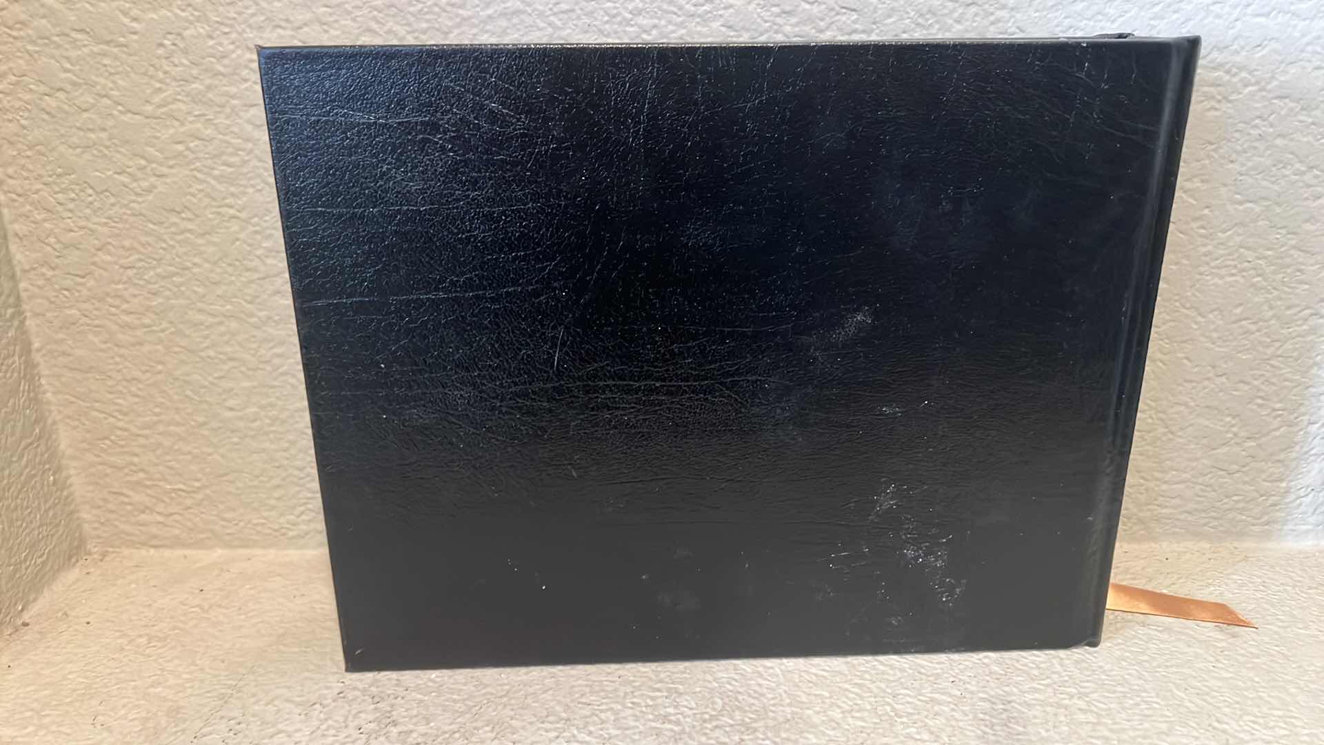 Photo 1 of THE ENCYCLOPEDIA OF THE HARLEY-DAVIDSON