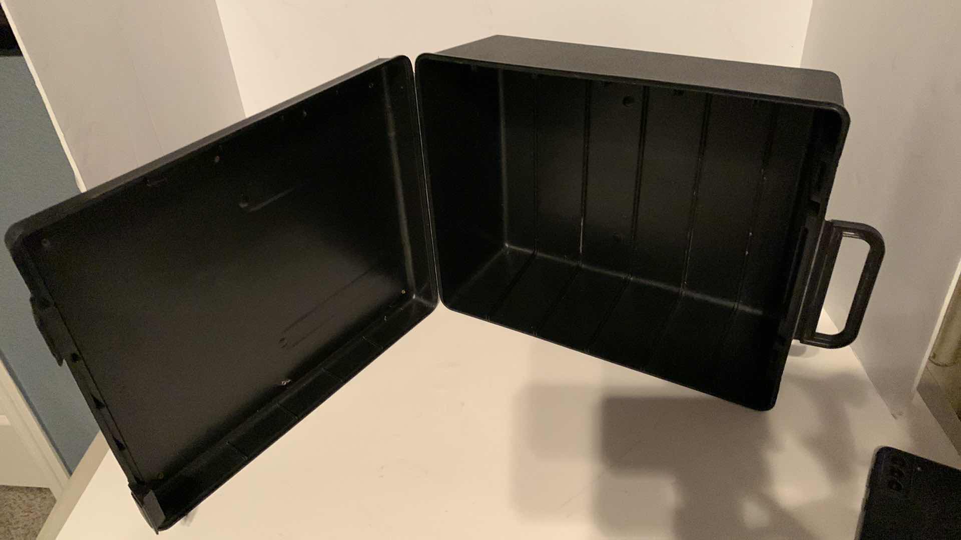 Photo 1 of G.I. JOE BATTLE FIGURE COLLECTORS CASE