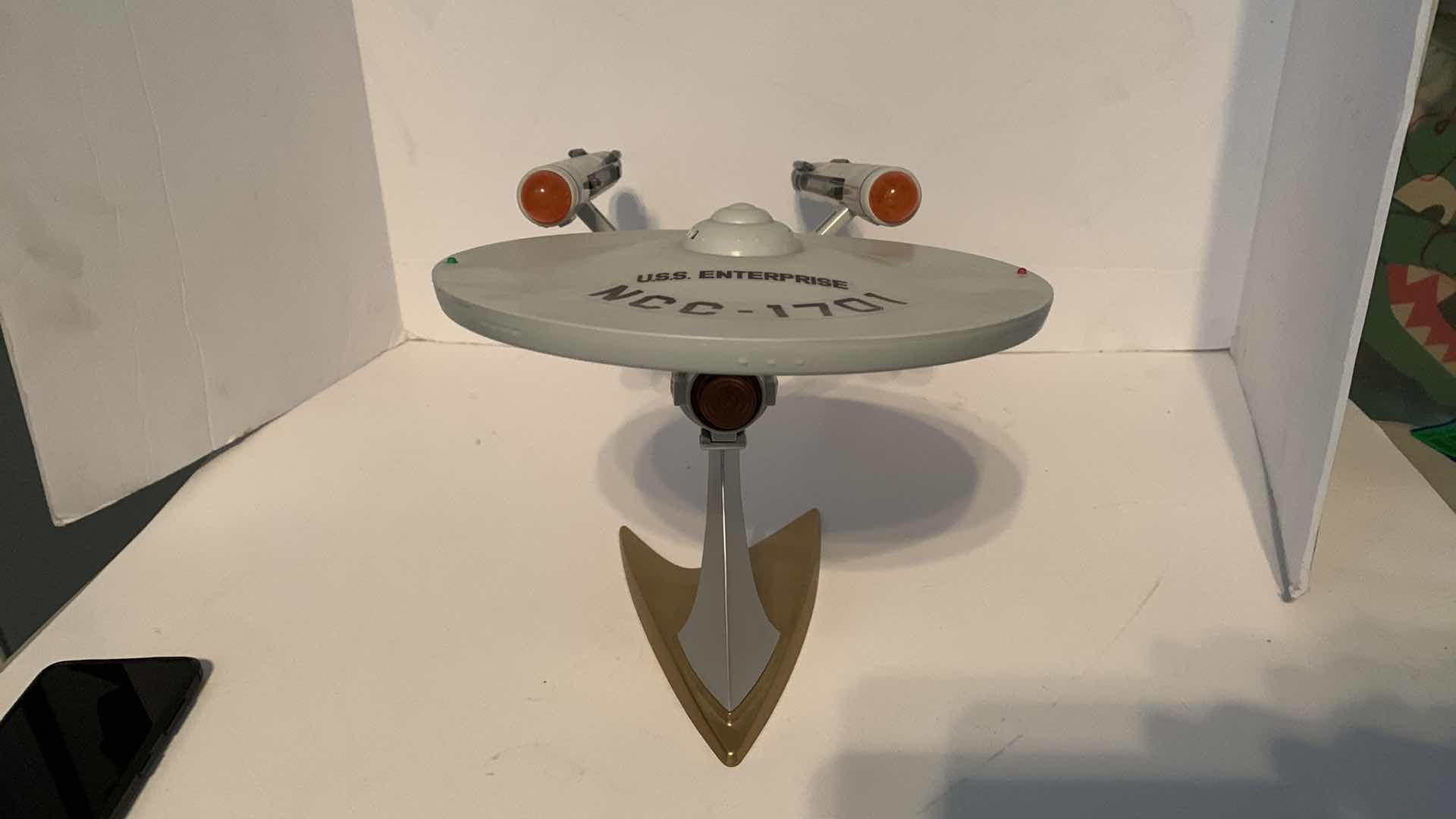 Photo 1 of STAR TREK ENTERPRISE MODEL 17” X 7” H 8”