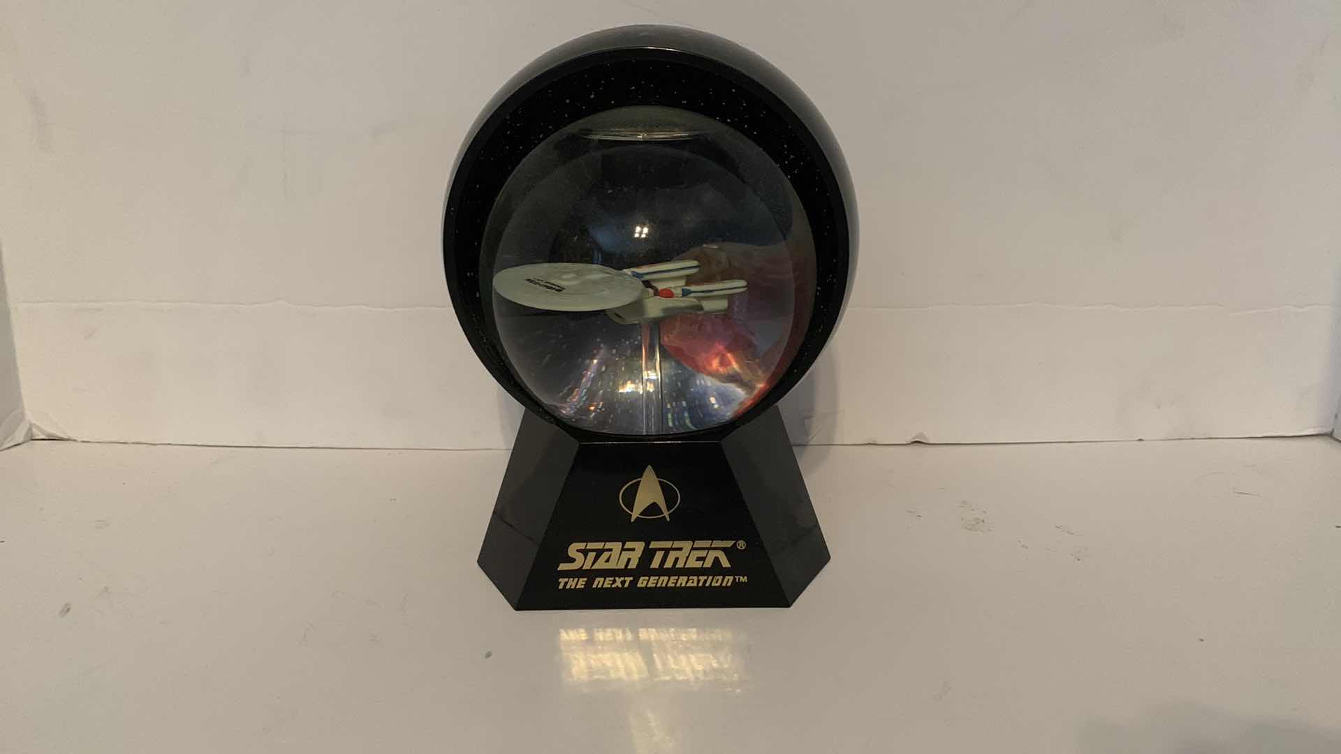 Photo 1 of STAR TREK NEXT GENERATION SPARKLE GLOBE 6 1/2” TALL AND ORIGINAL TREK WITH NO WATER