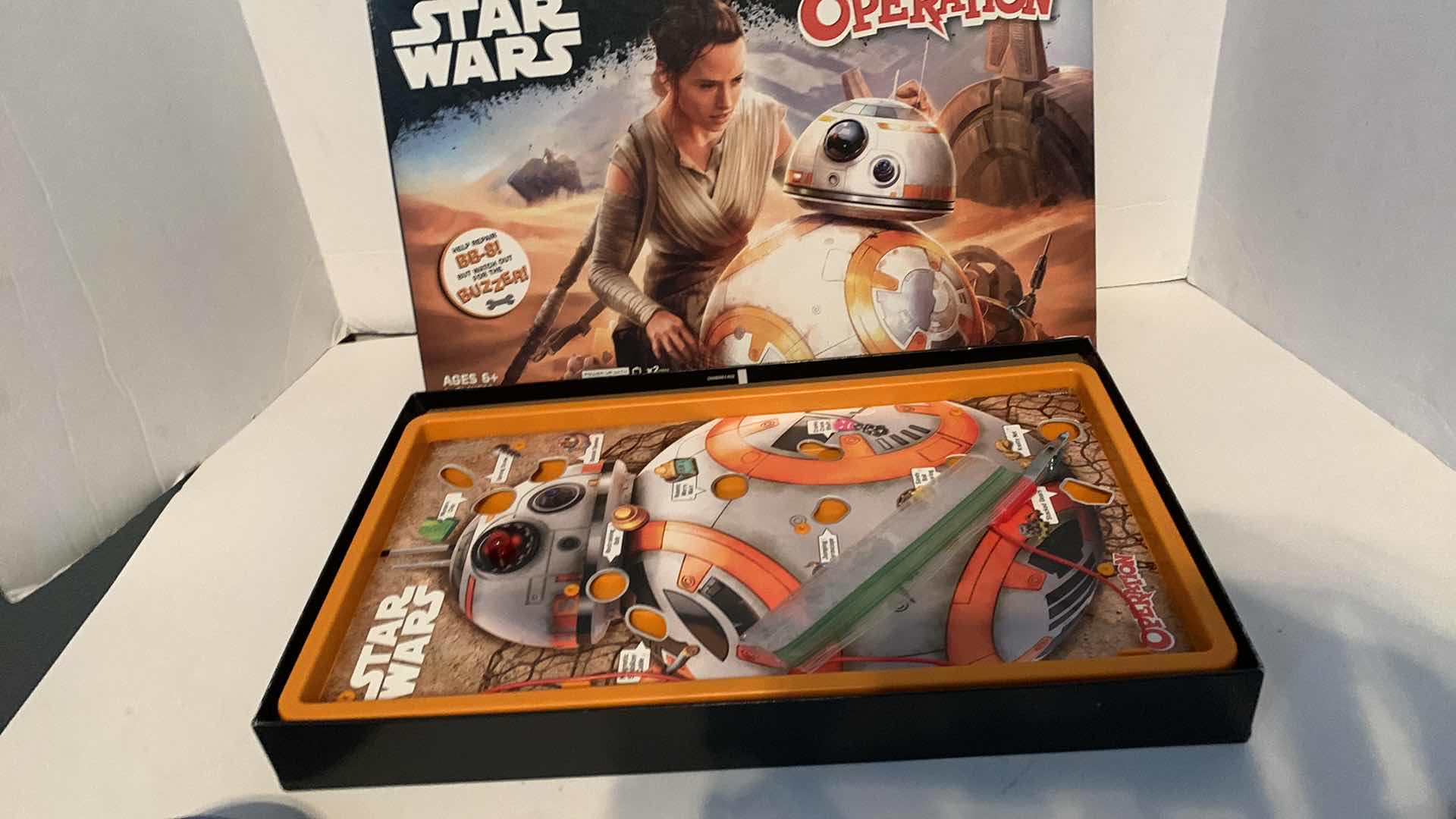 Photo 3 of STAR WARS OPERATION GAME